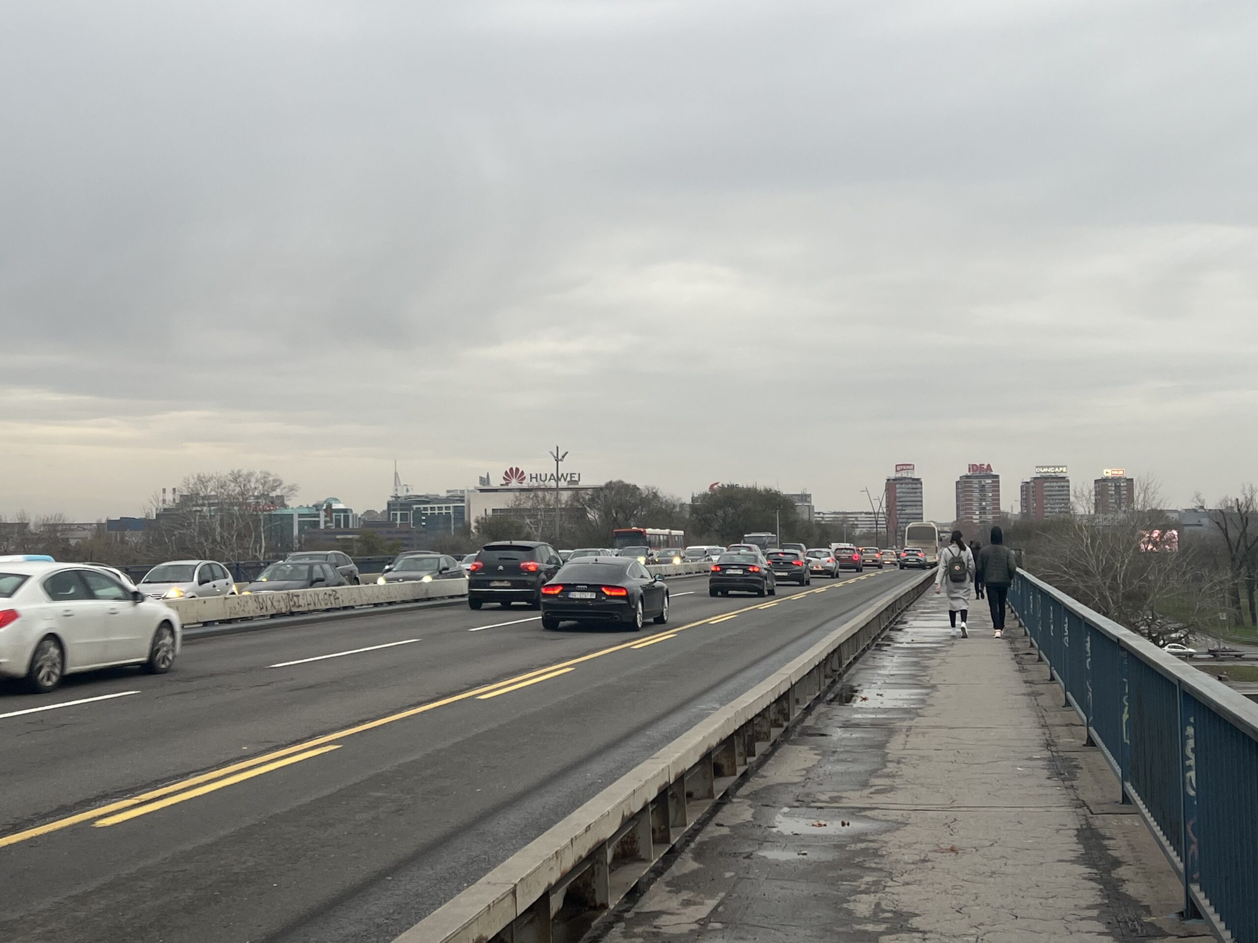 Brankov most, oblačno vreme 1670612652-IMG-5766-scaled.jpg