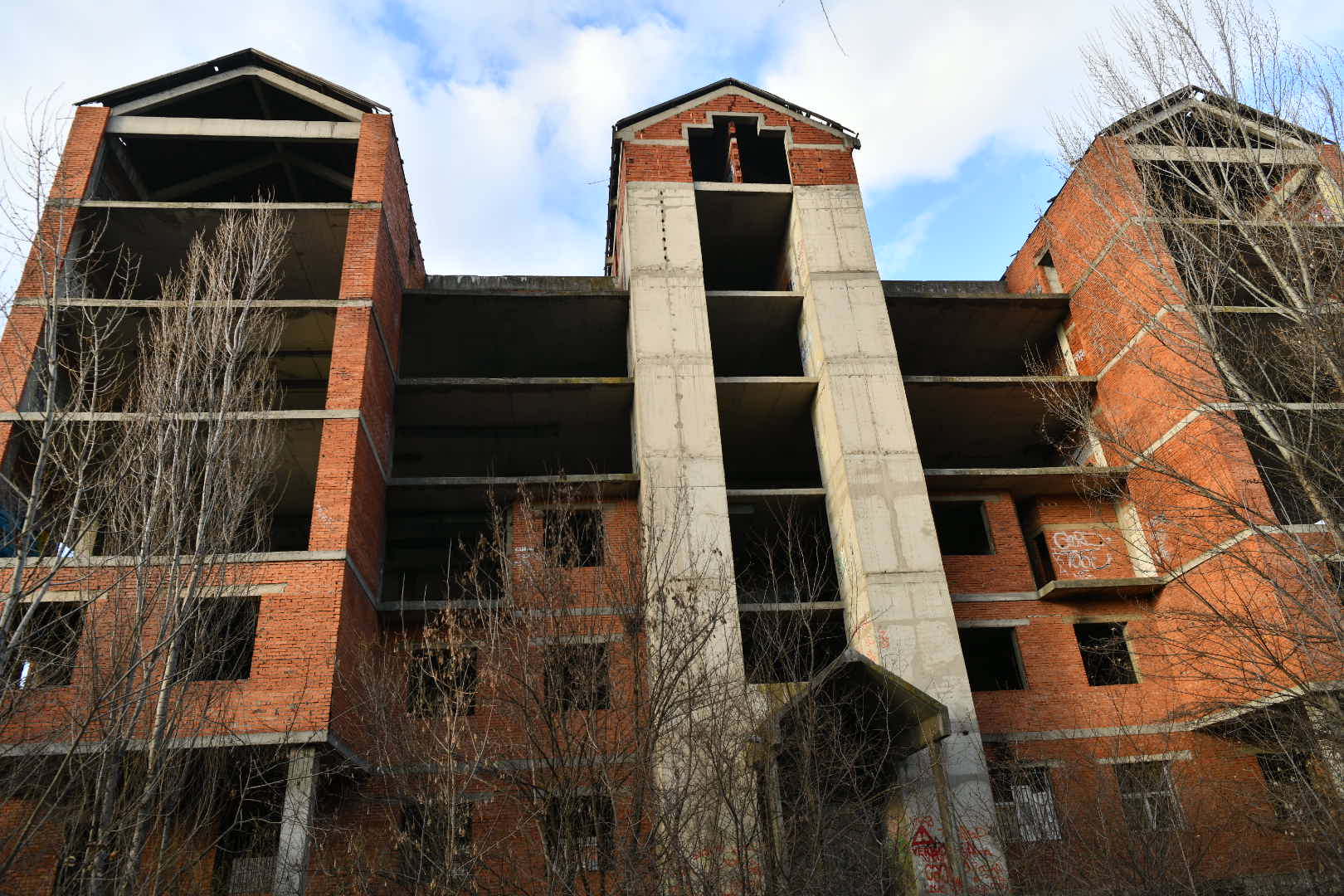 Beograd, 25.02.2026. Zgrada, objekat u Ljermontovoj koji je nekada pripadao preduzeću "Apoteke Beograd"