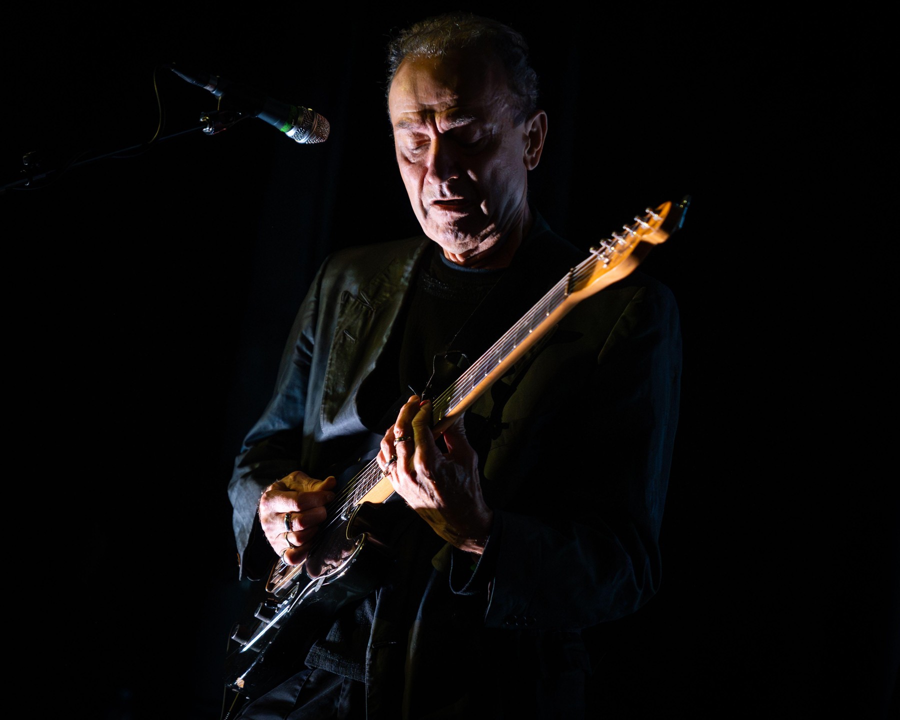 hugh cornwell