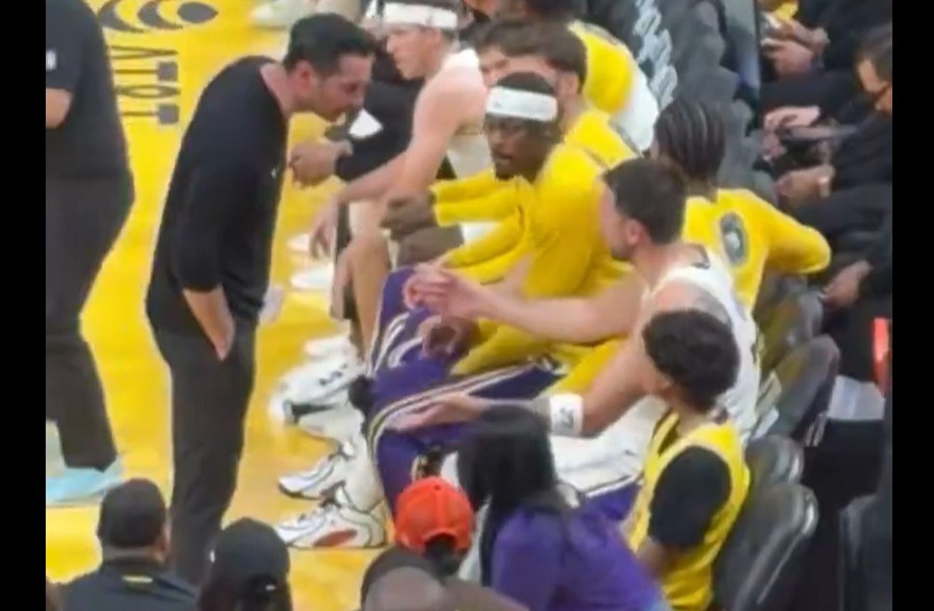 Svađa Džej Džej Redika i Luke Dončića