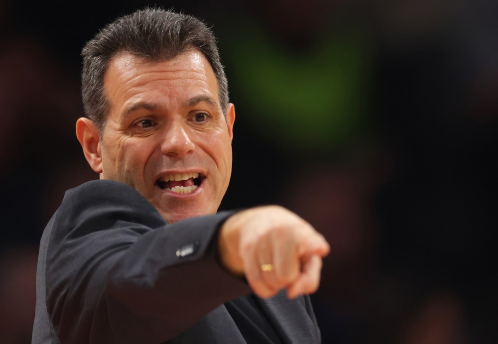 epa12703072 Hapoel's head coach Dimitris Itoudis