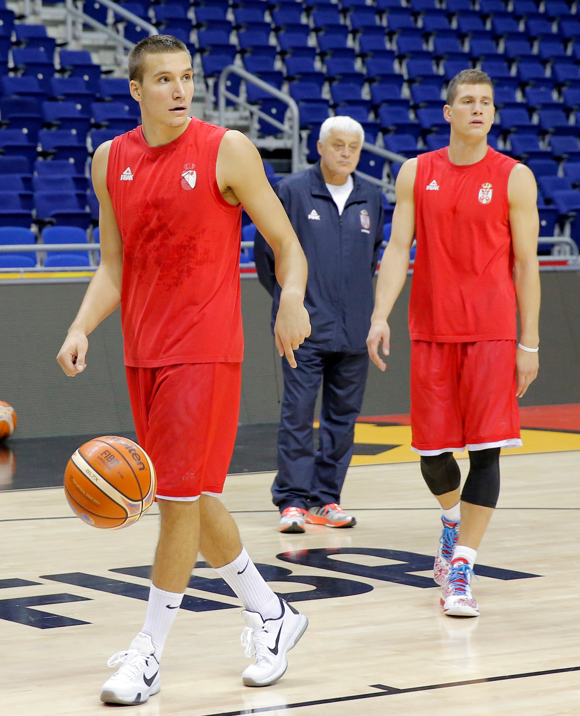 Nemanja Nedović i Bogdan Bogdanović na treningu reprezentacije Srbije