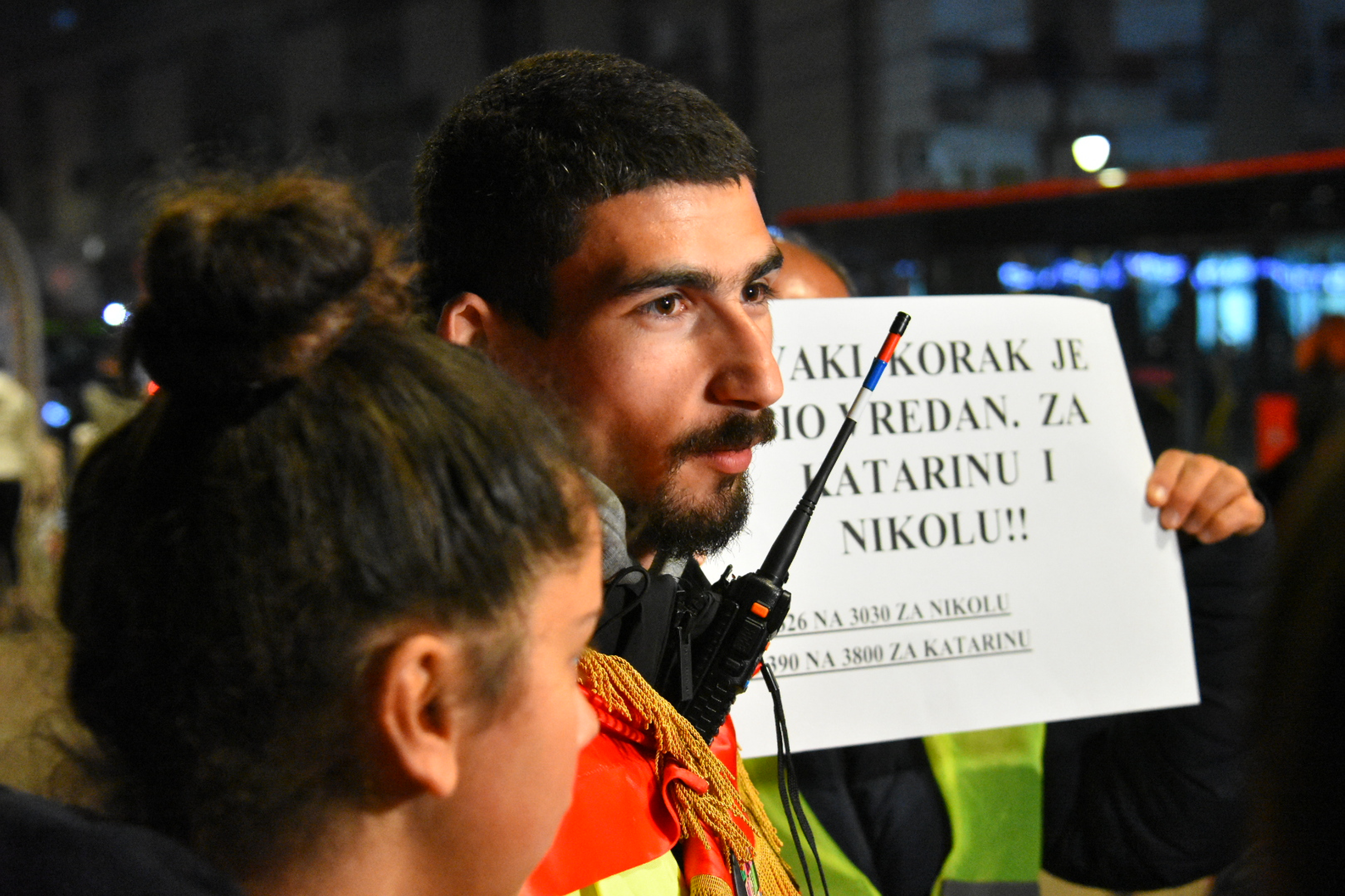 Aleksandar Jovanov Niš doček pešačnje Vršac Niš prikupljanje sredstava za lečenje Nikola Mrdaković Katarina Dragaš