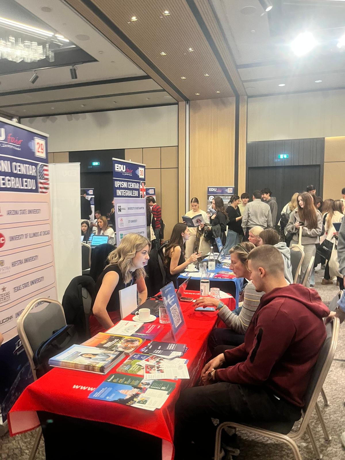 SAJAM OBRAZOVANJA Foto integralEDU.jpeg