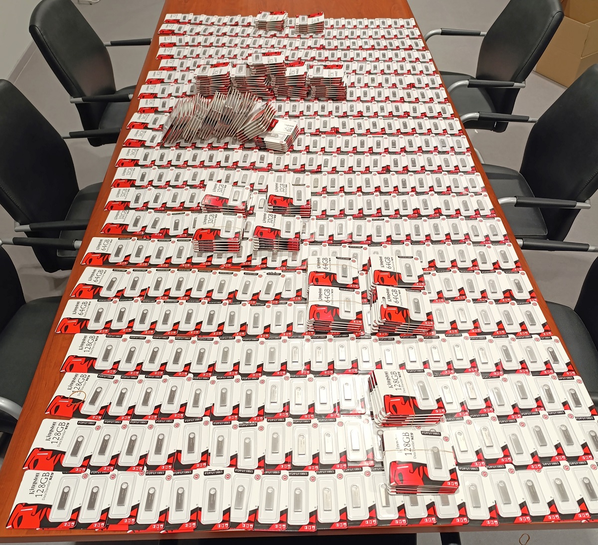 Memorijske kartice i fleš diskovi švercovanje