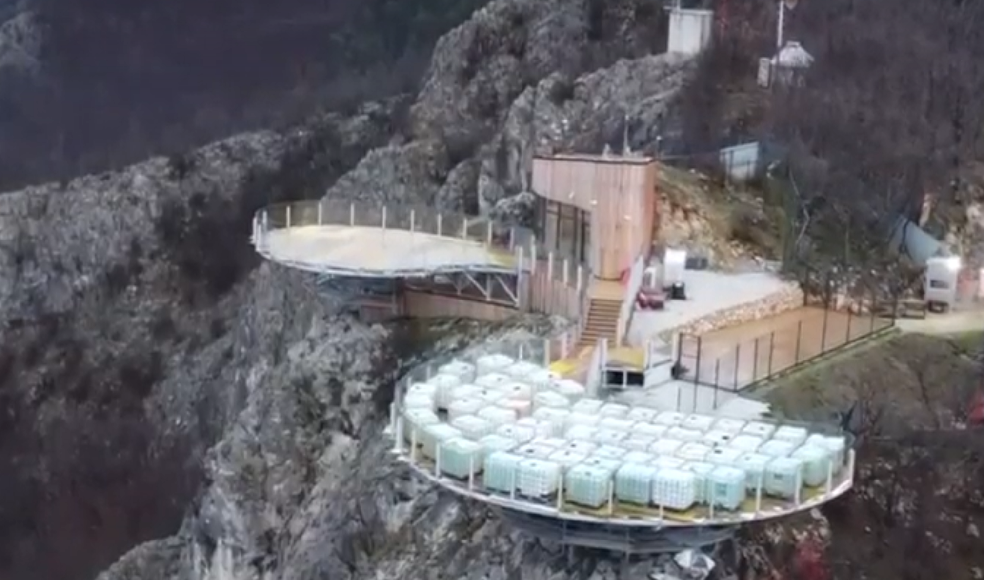 Kablar vidikovac na Kablaru, test opterećenja