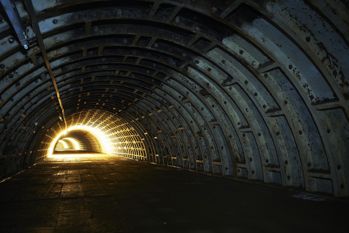 Tunel, ilustracija