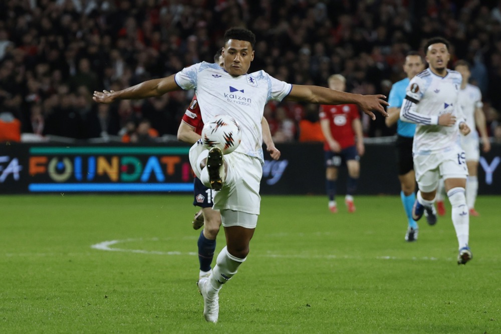 epa12814957 Ollie Watkins