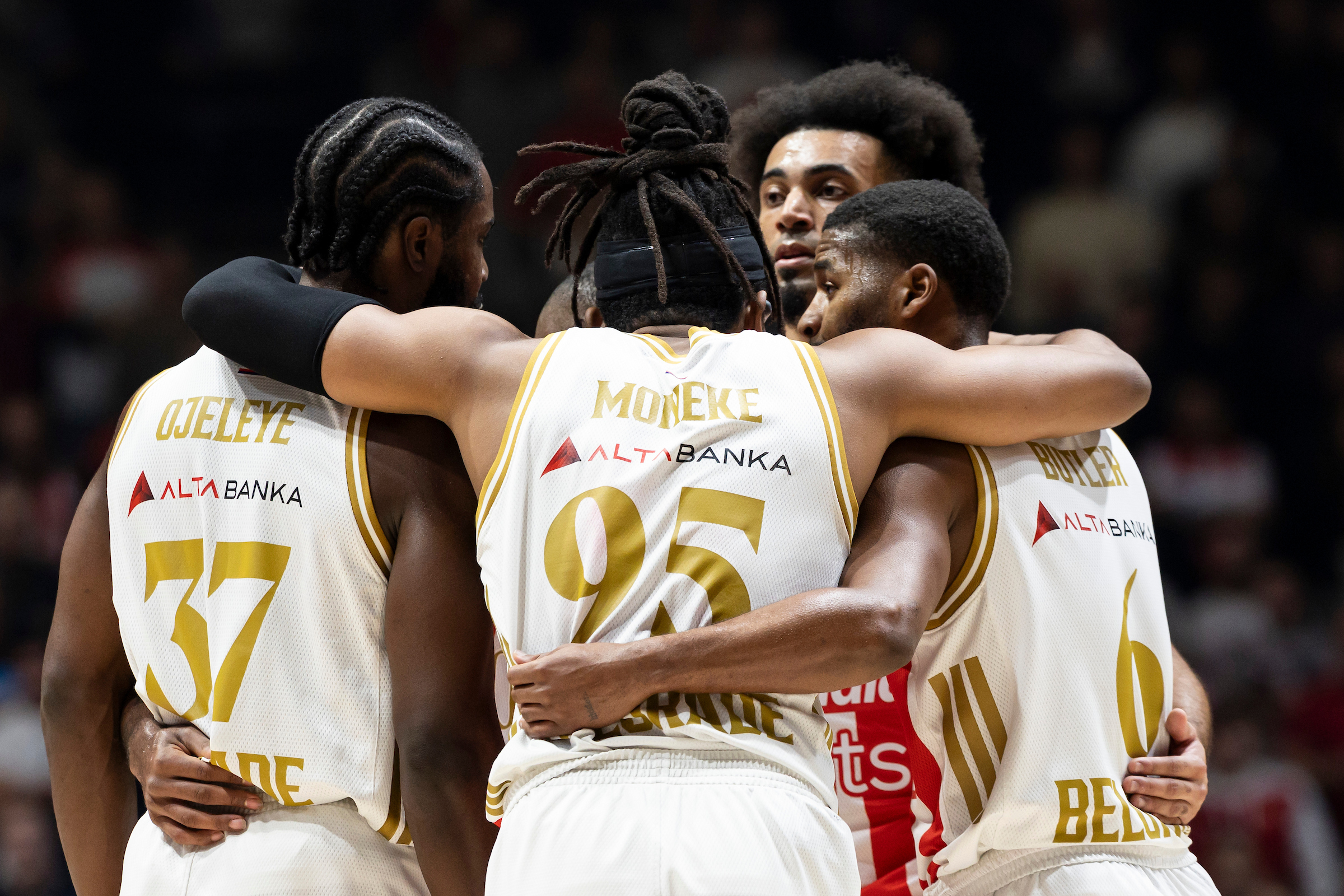 Košarkaši Crvene zvezde protiv Valensije