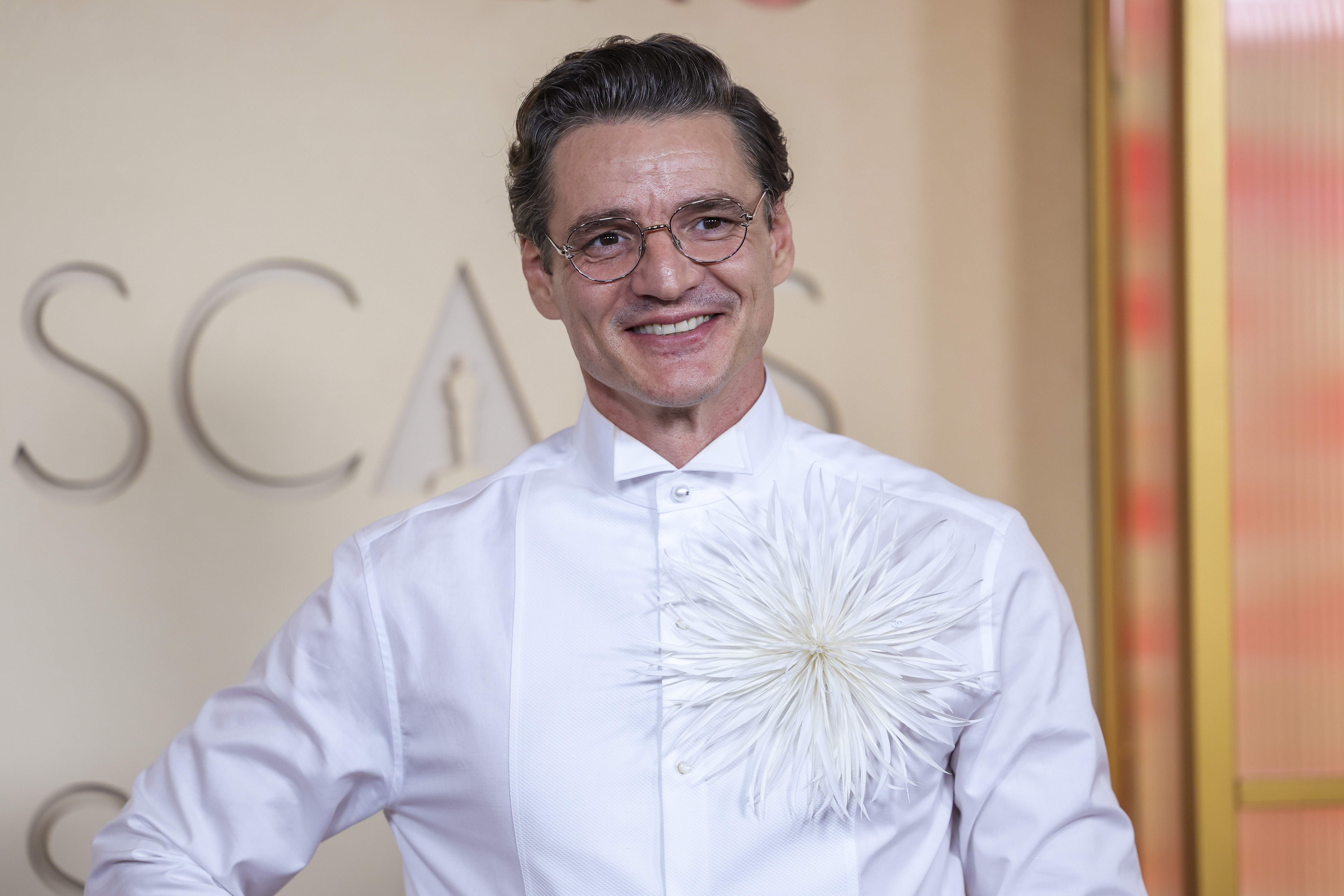Pedro Pascal arrives on the red carpet ahead of the 98th annual Academy Awards
