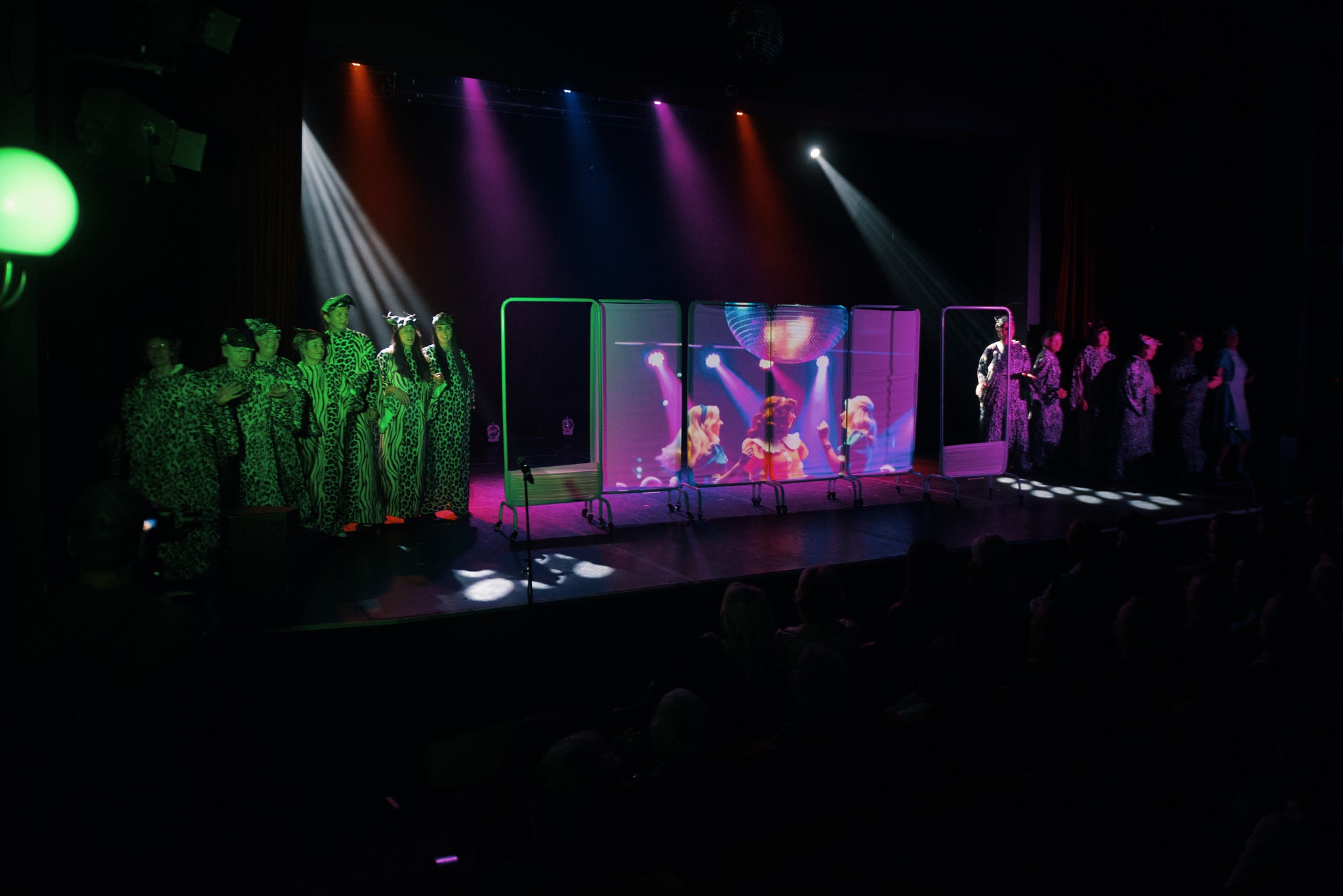 Na Svetski dan pozorišta premijera „Ne zaboravi me“ u Bitefu Ne zaboravi me foto D. Milosavljević.jpg