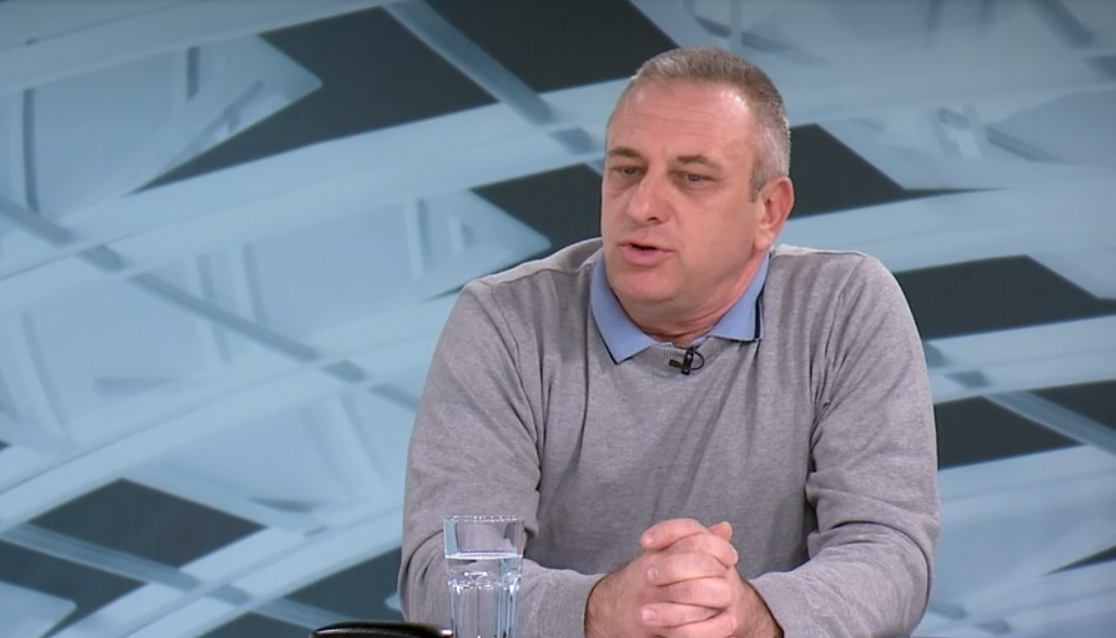 Dekan FDU Dragutin Ćirković