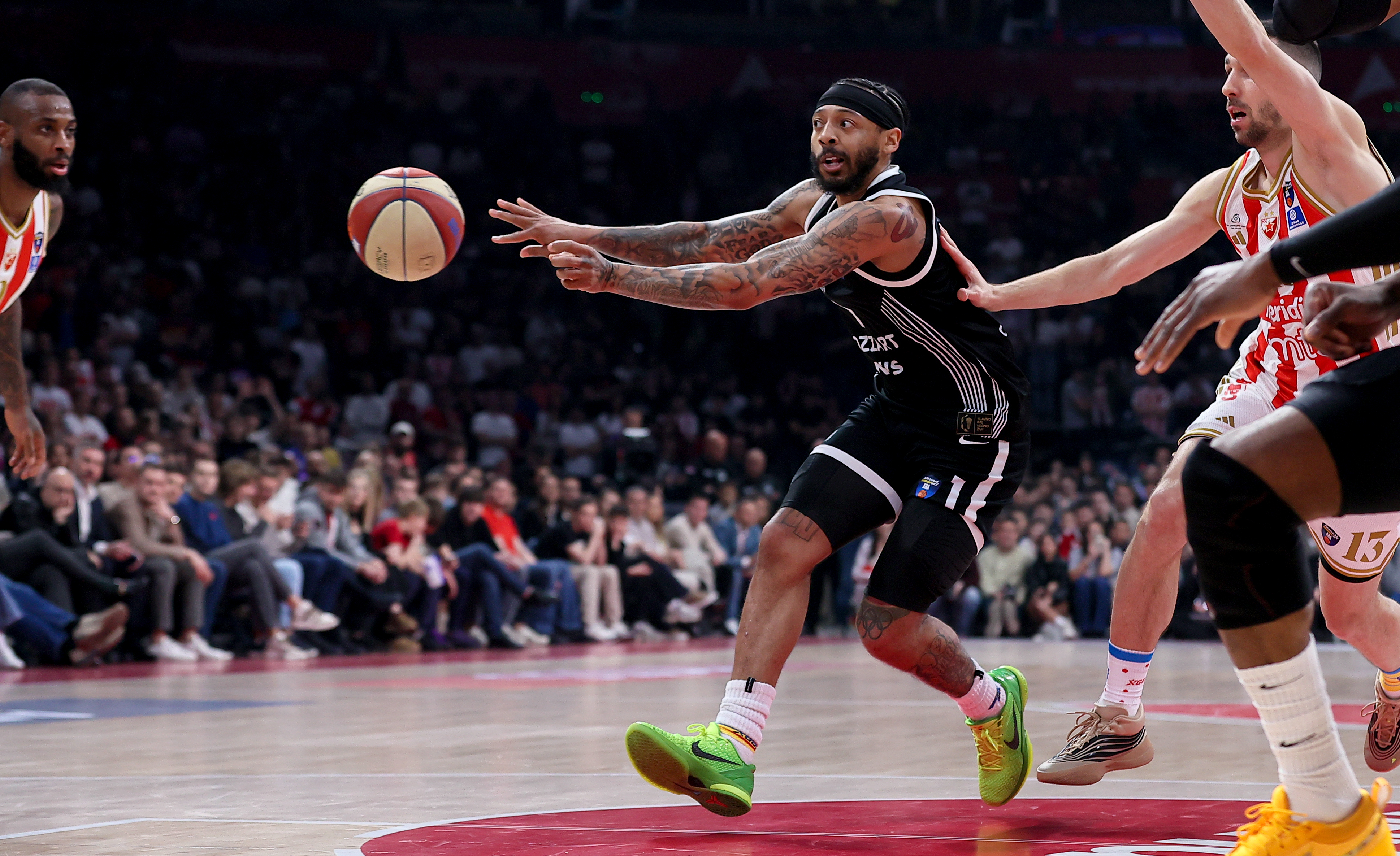 Crvena zvezda - PArtizan, Karlik Džons