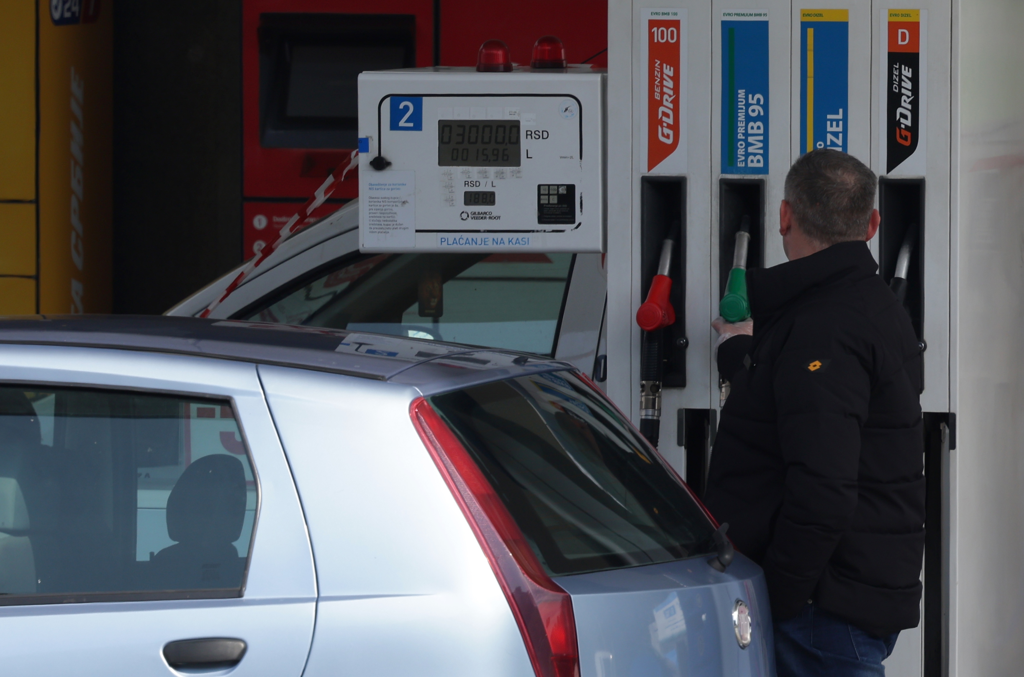 beograd pumpa gorivo točenje benzina, benzinska stanica