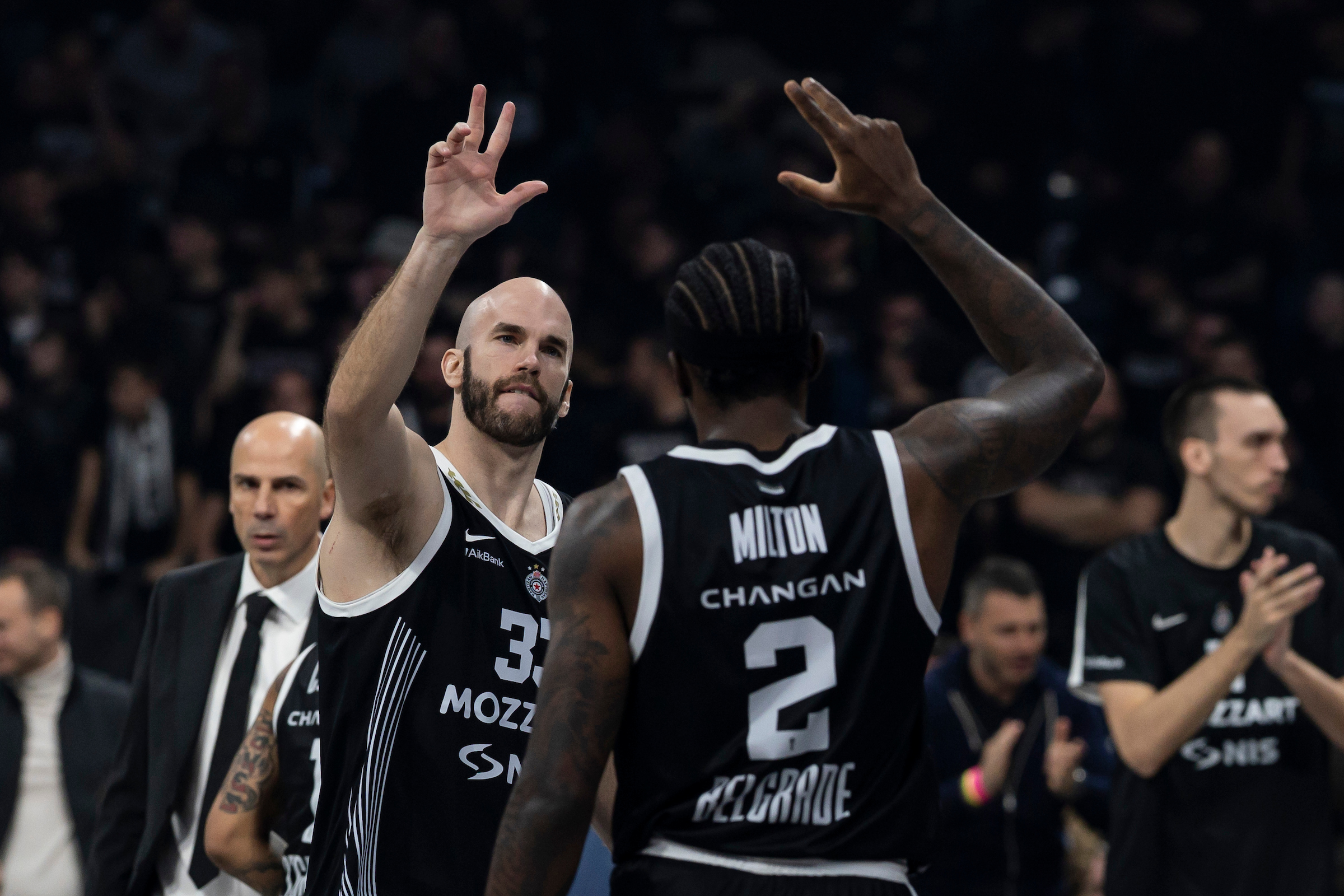 Nik Kalates i Šejk Milton