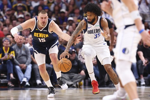 DENVER, COLORADO - MARCH 25: Nikola Jokic