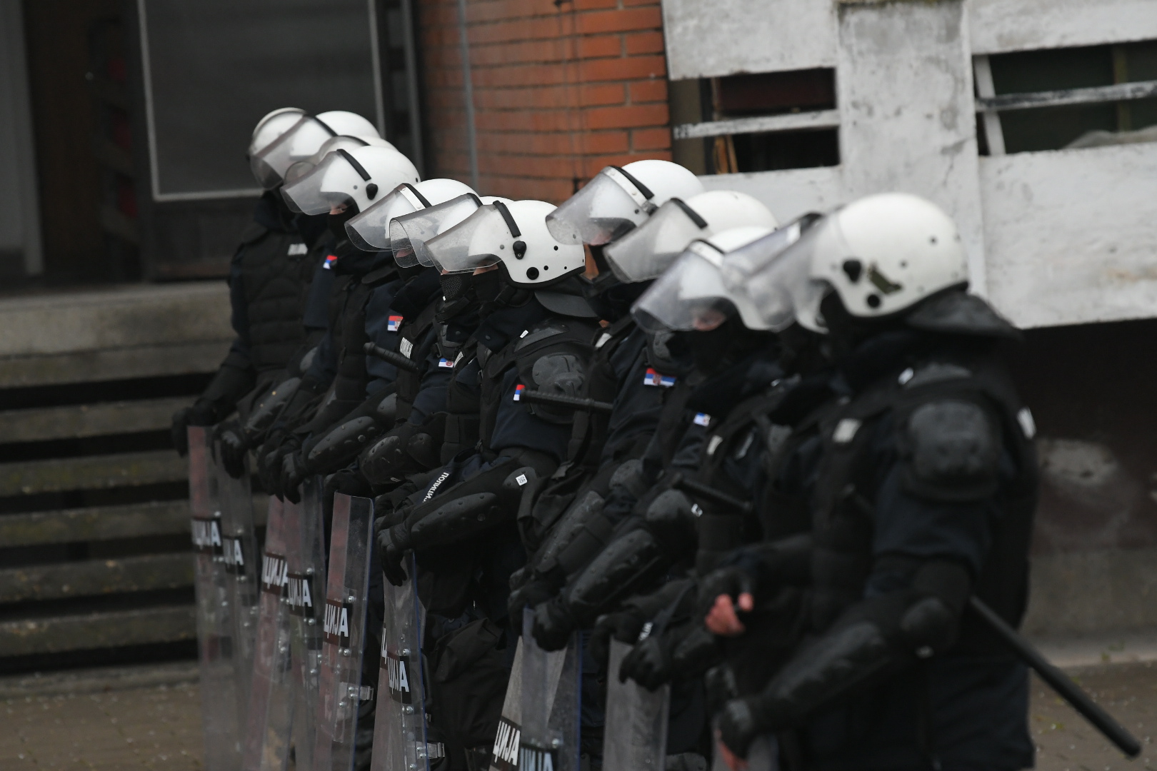 Crvenka izbori, policija incidenti