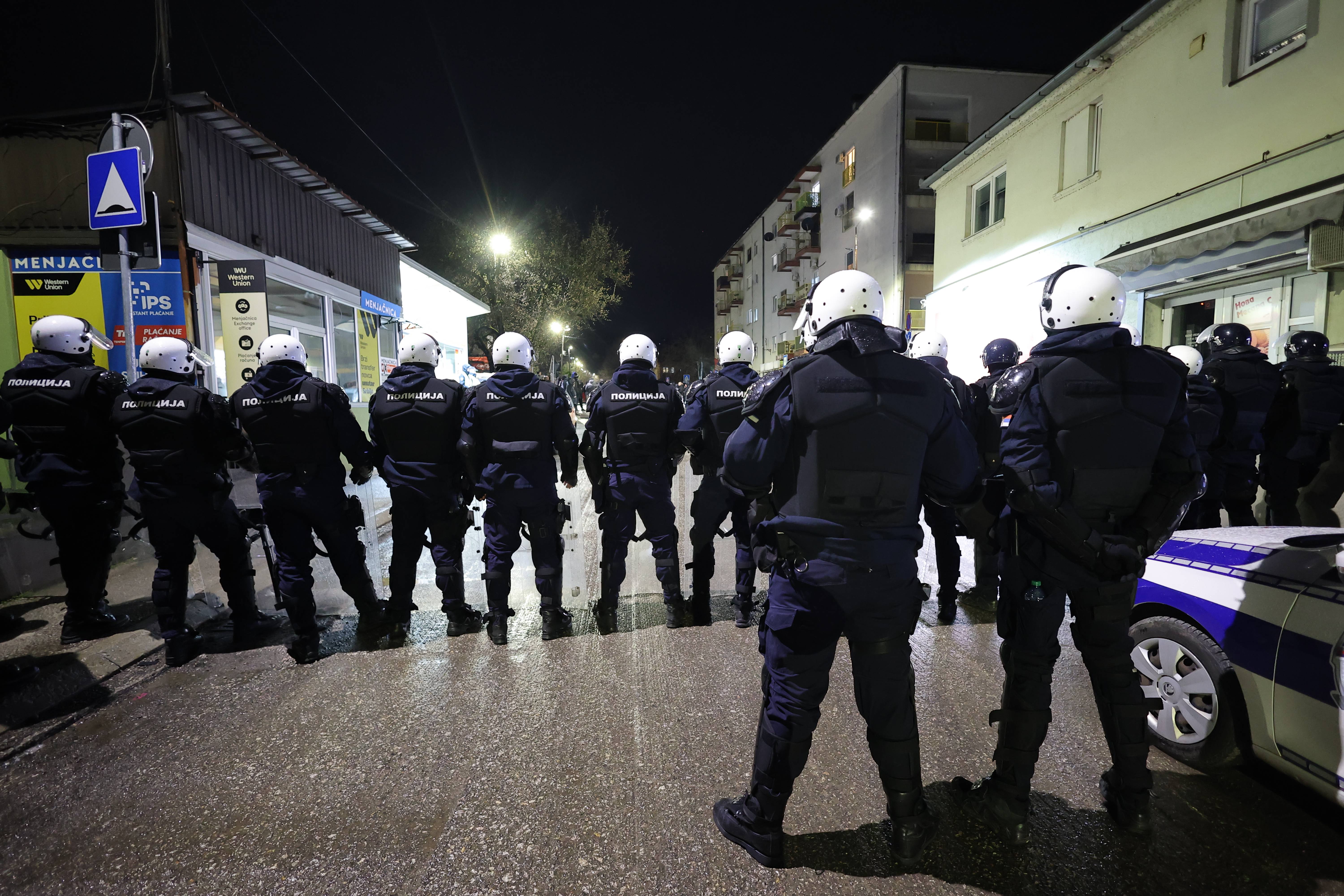 Sevojno, 29.03.2026. - Kordon policije u centru Sevojna