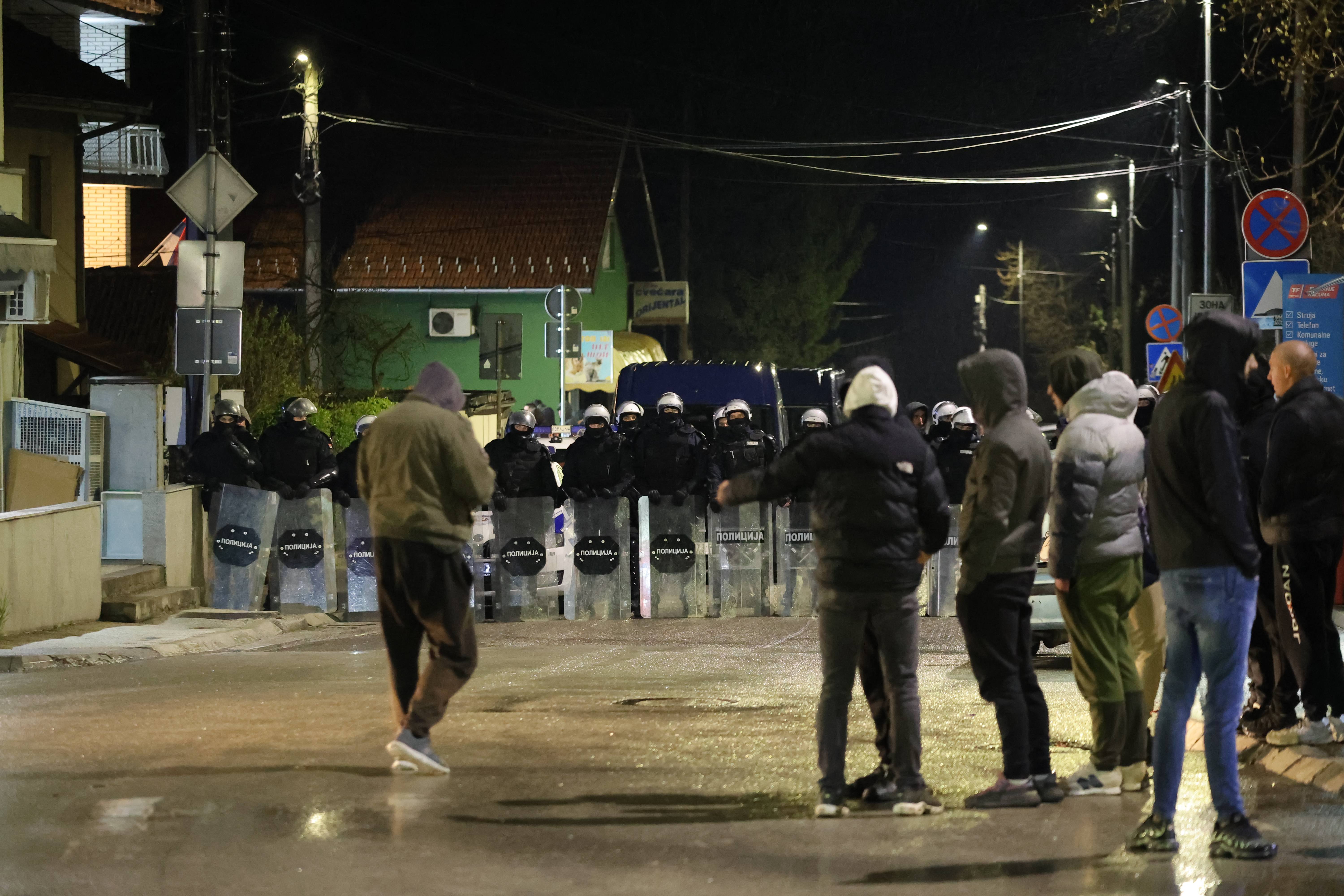 Sevojno, 29.03.2026. - Kordon policije u centru Sevojna