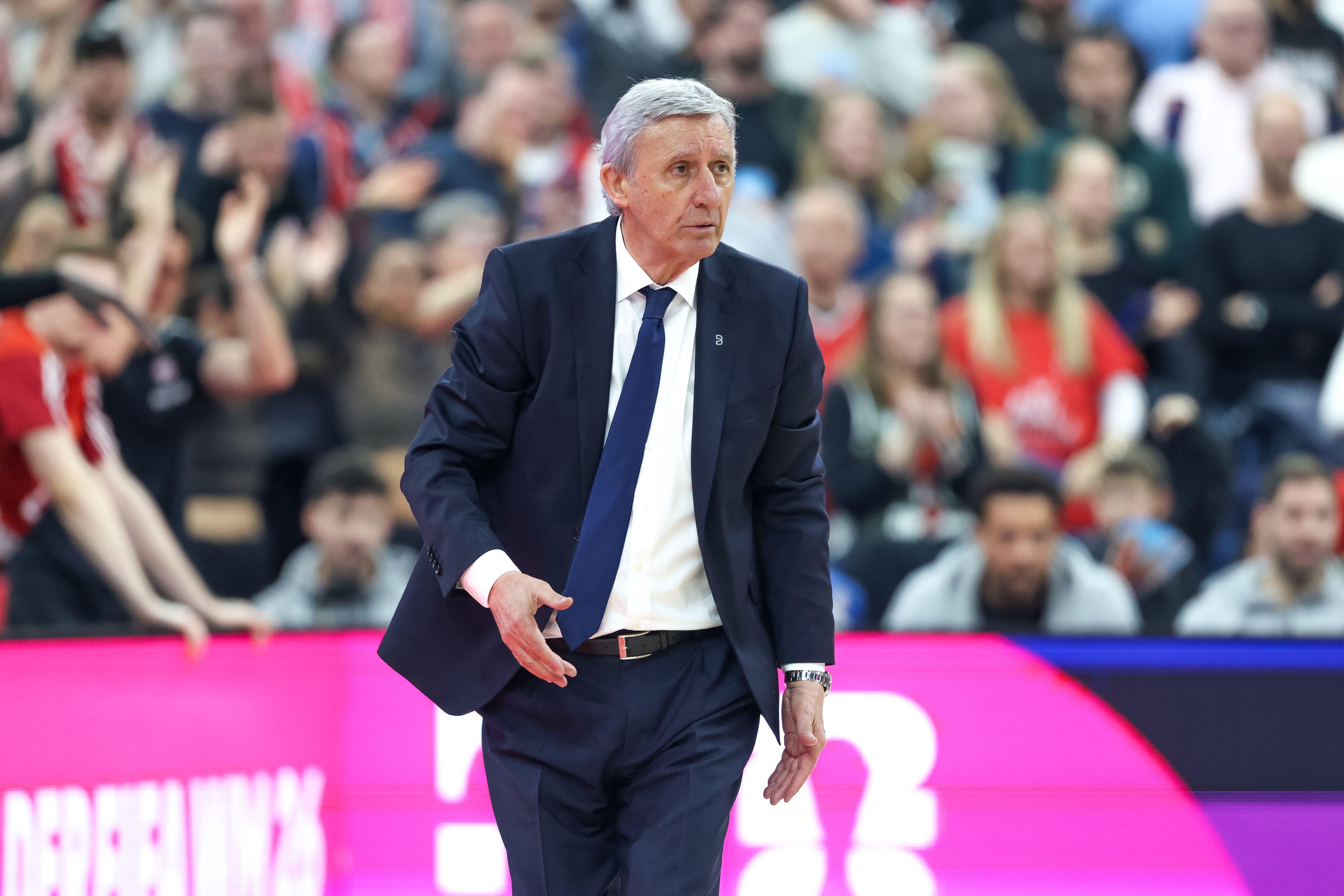 Svetislav Pešić, KK Bajern Minhen