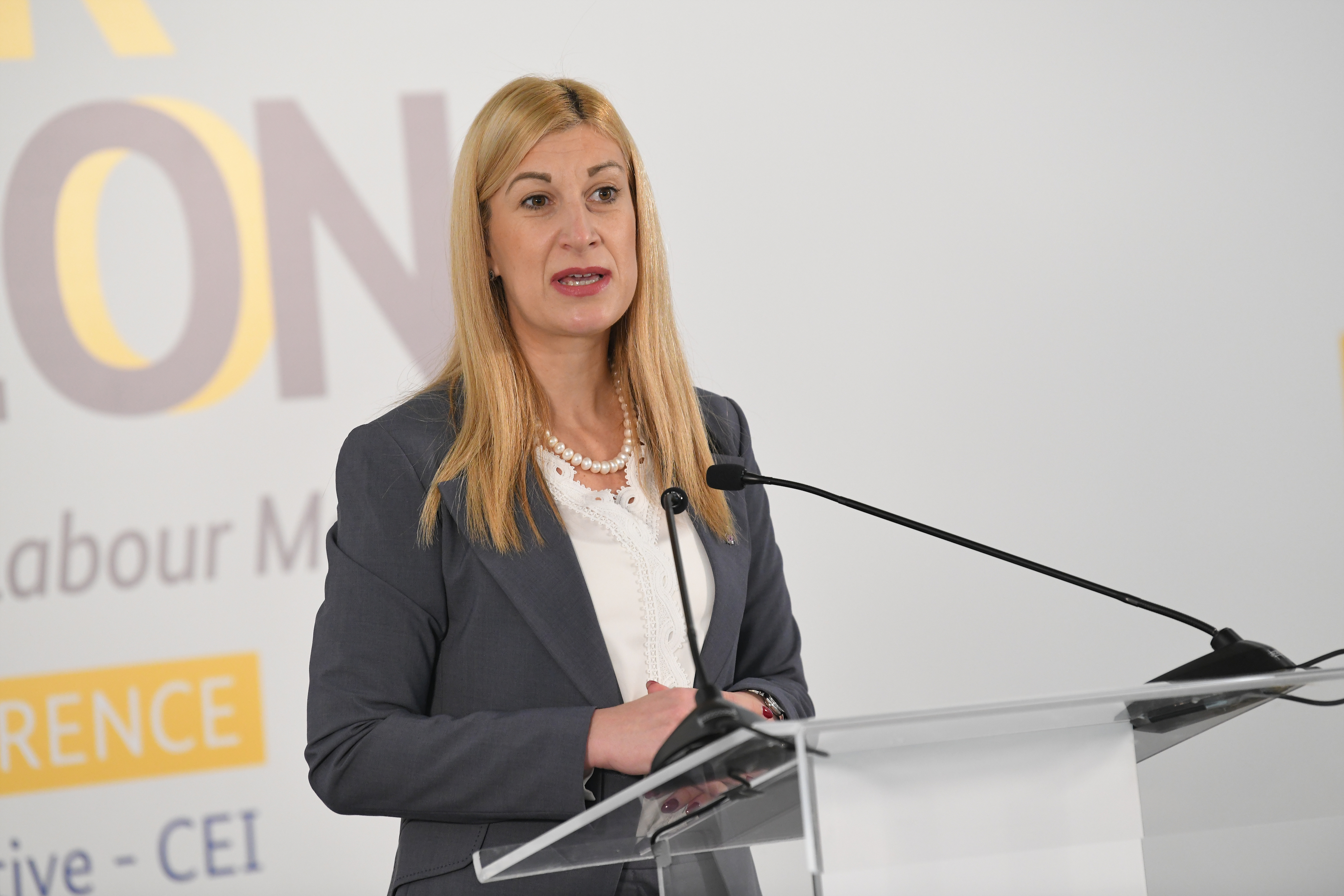 06, novembar 2025, Beograd - Deveta Medjuministarska konferencija pod nazivom "Radne migracije u okviru Centralnoevropske inicijative - CEI: Sigurni putevi i odrzivo trziste rada" odrzana je u Sava centra. Photo: R.Z./ATAImages