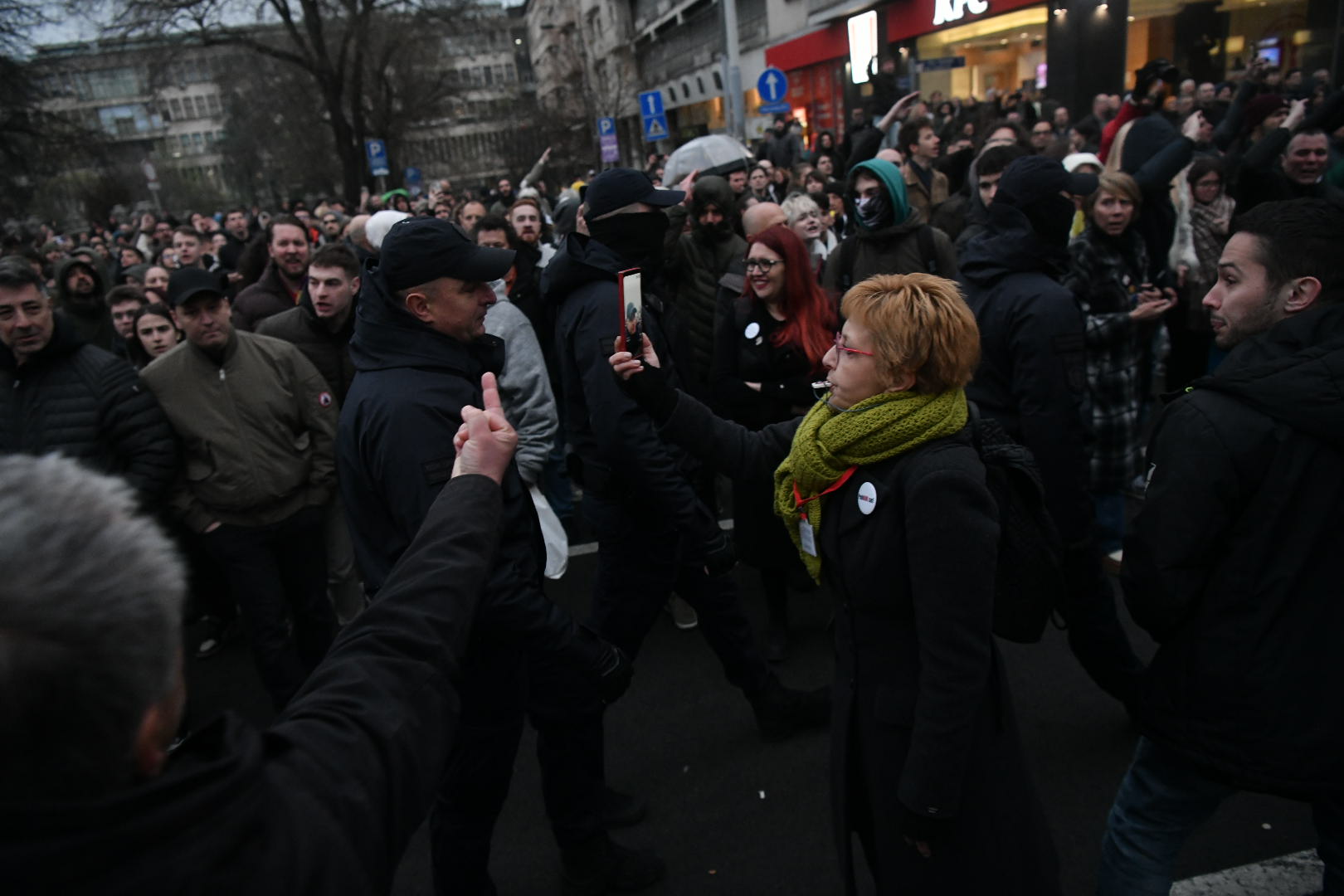 Rektorat protest, policija, tuča, Vasina ulica