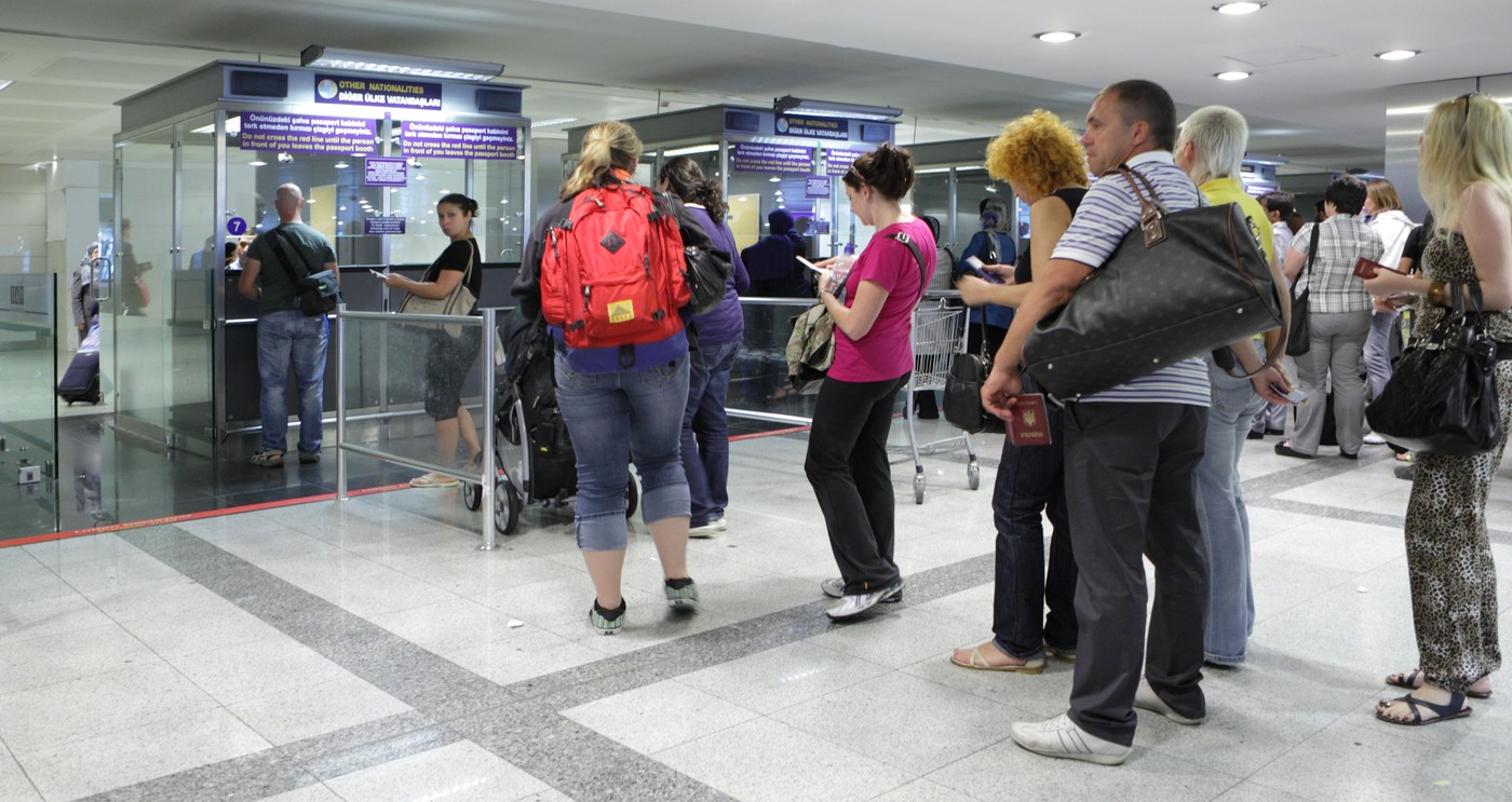 Kontrola na aerodromu