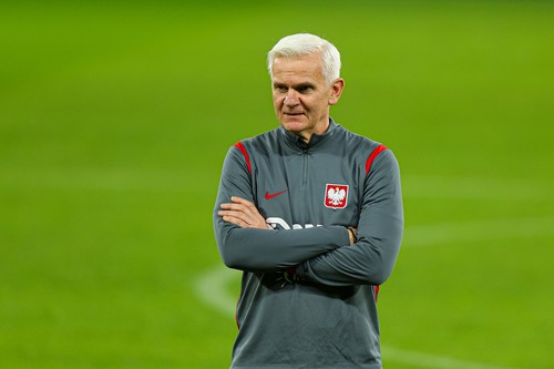 *** World Rights Except France and Poland ***