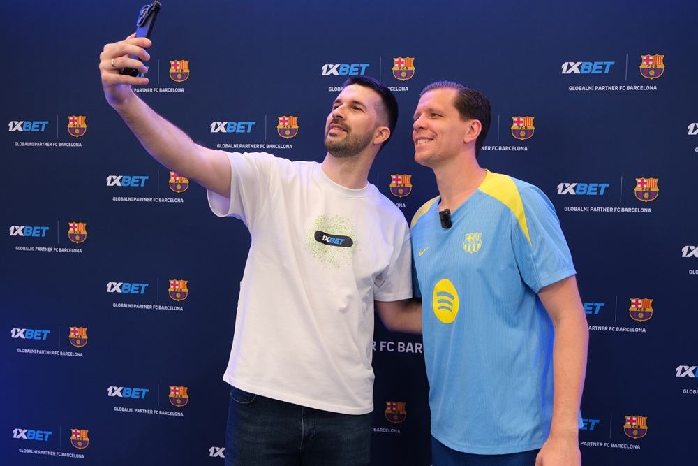 PR,  1xBet, FC Barcelona, Barcelona, Markus Rašford, Robert Levandovski, Ronald Arauho