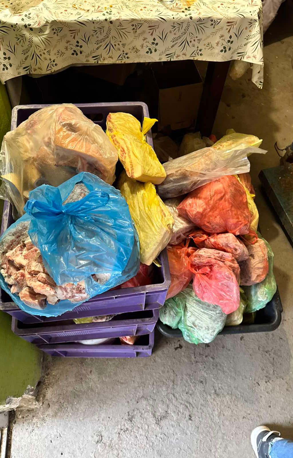 Subotica, hapšenje, hrana, neovlašćeno bavljenje određenom delatnošću 5.jpg