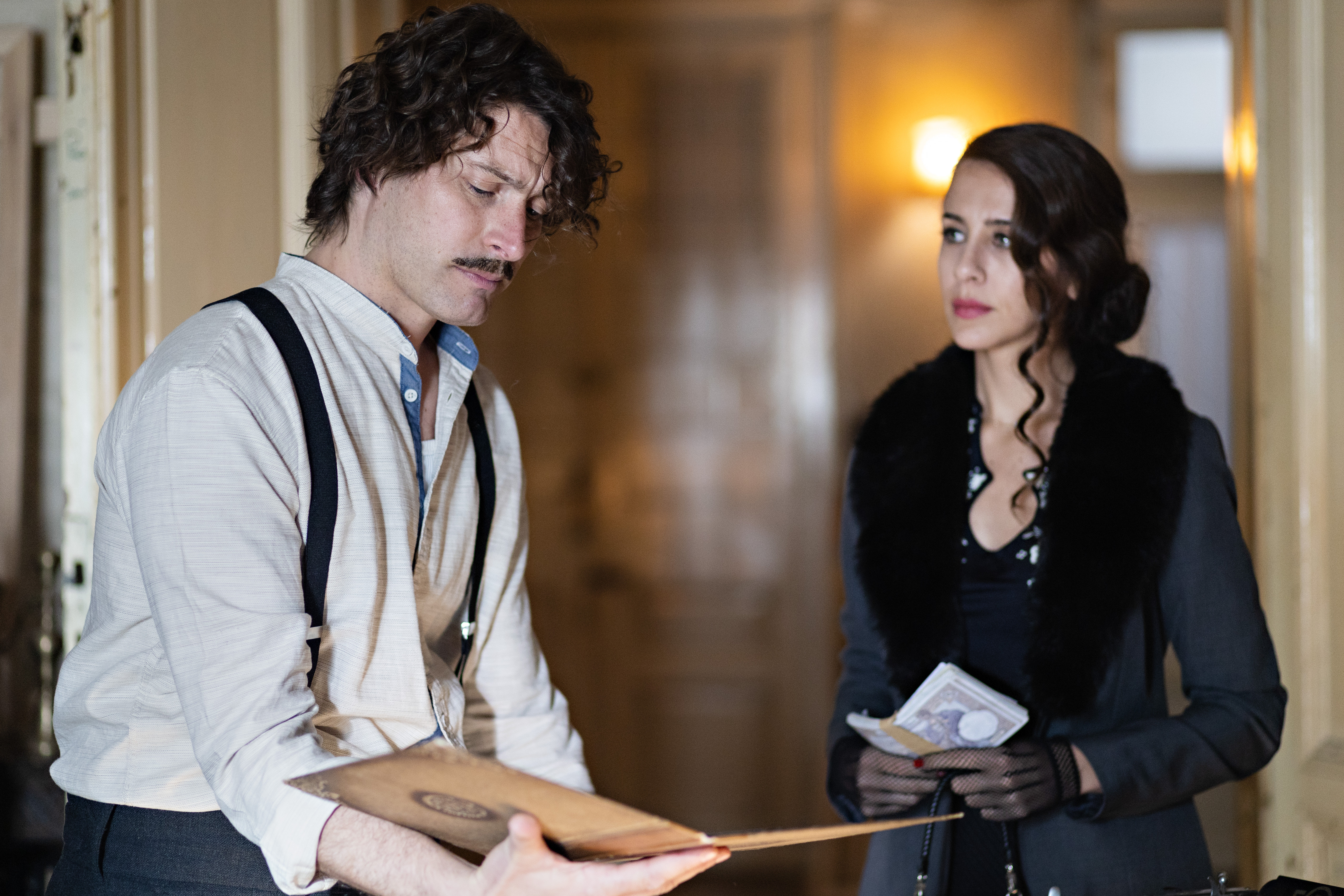 Senke nad Balkanom, Petar Benčina