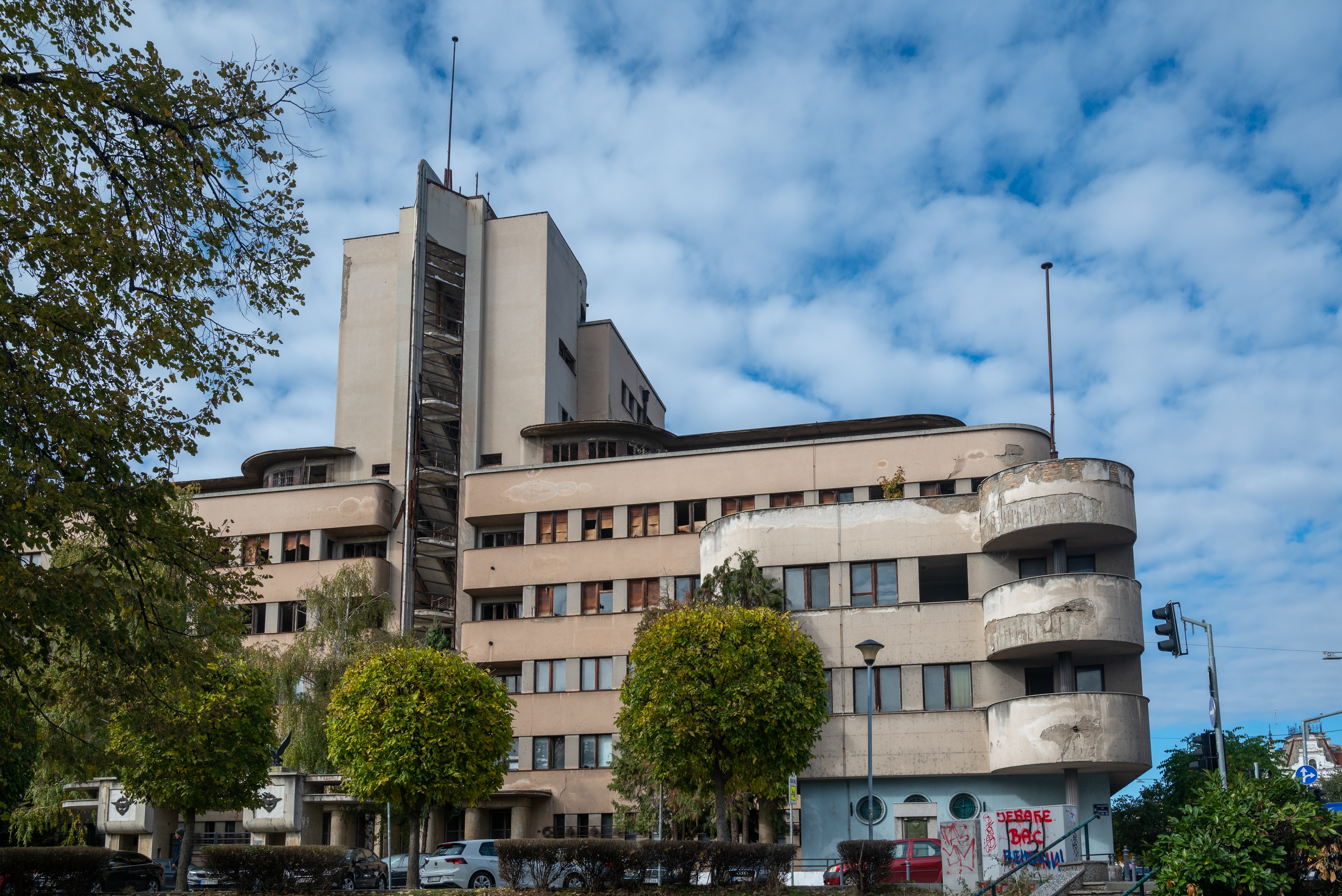 Komanda vazduhoplovstva (Zemun) shutterstock_2697393915.jpg