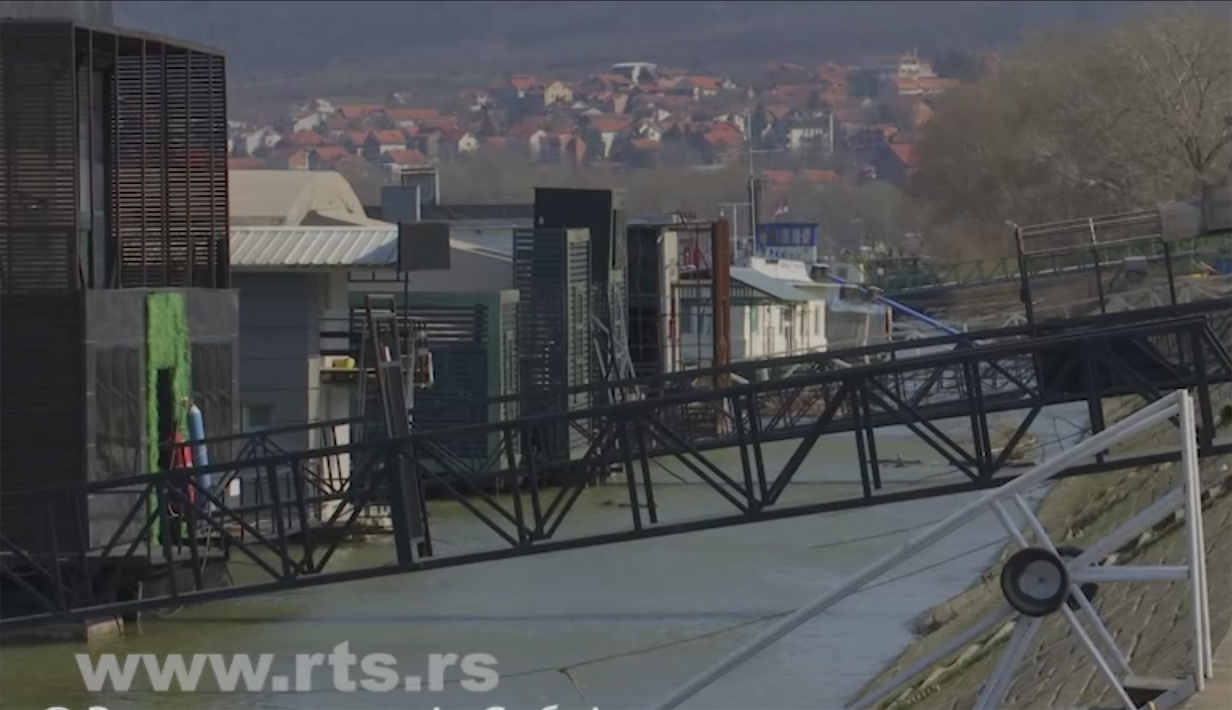 ada huja splavovi prljavština đubre 3.jpg