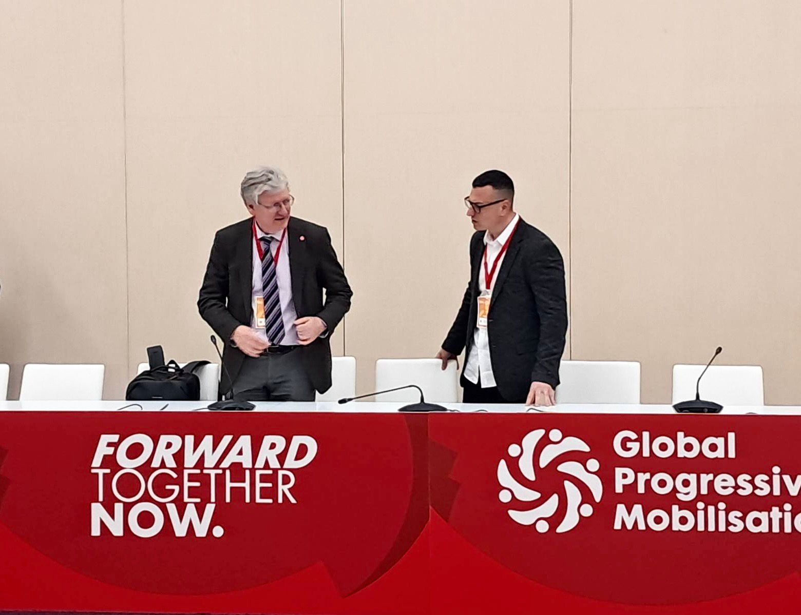 Dušan Kostadinović DS, Dušan Kostadinović (ds) na kongresu progresivnih snaga Global Progressive Mobilization