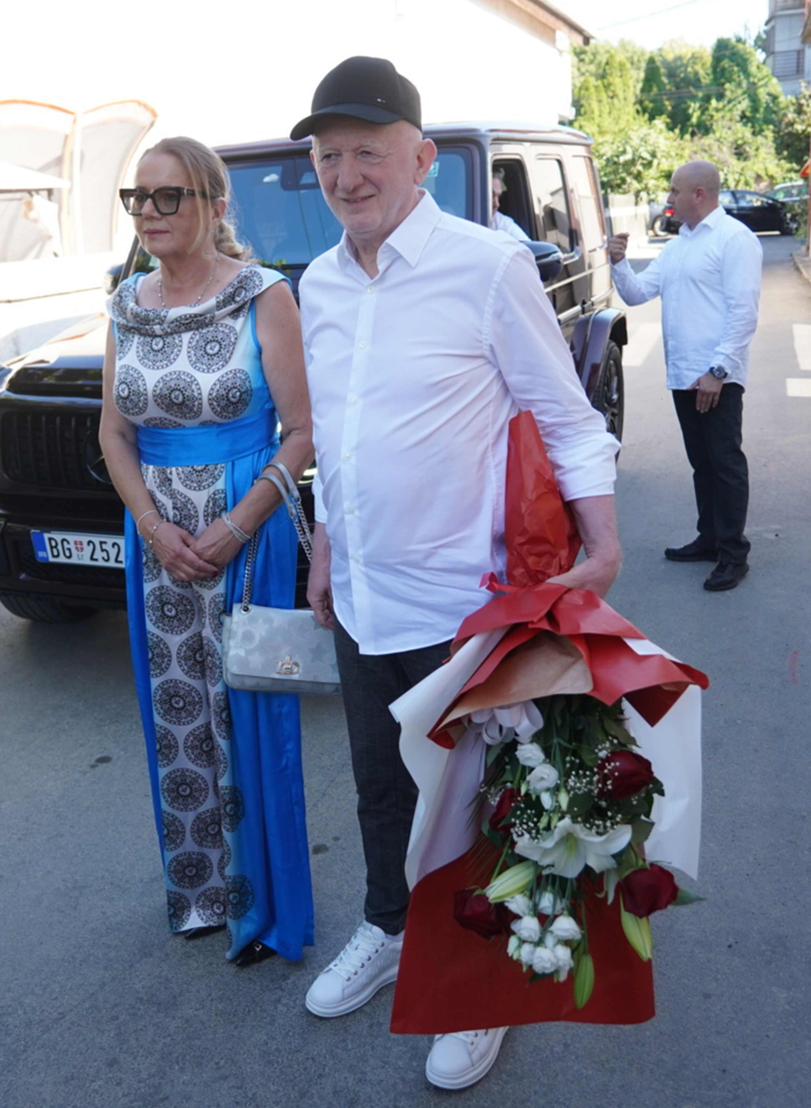 Zorica Brunclik i Miroljub Arandjelovic Kemis su u svom porodicnom domu napravili slavlje povodom obnavljanja zaveta nakon 40 godina braka.  Photo: Antonio Ahel/ATAImages