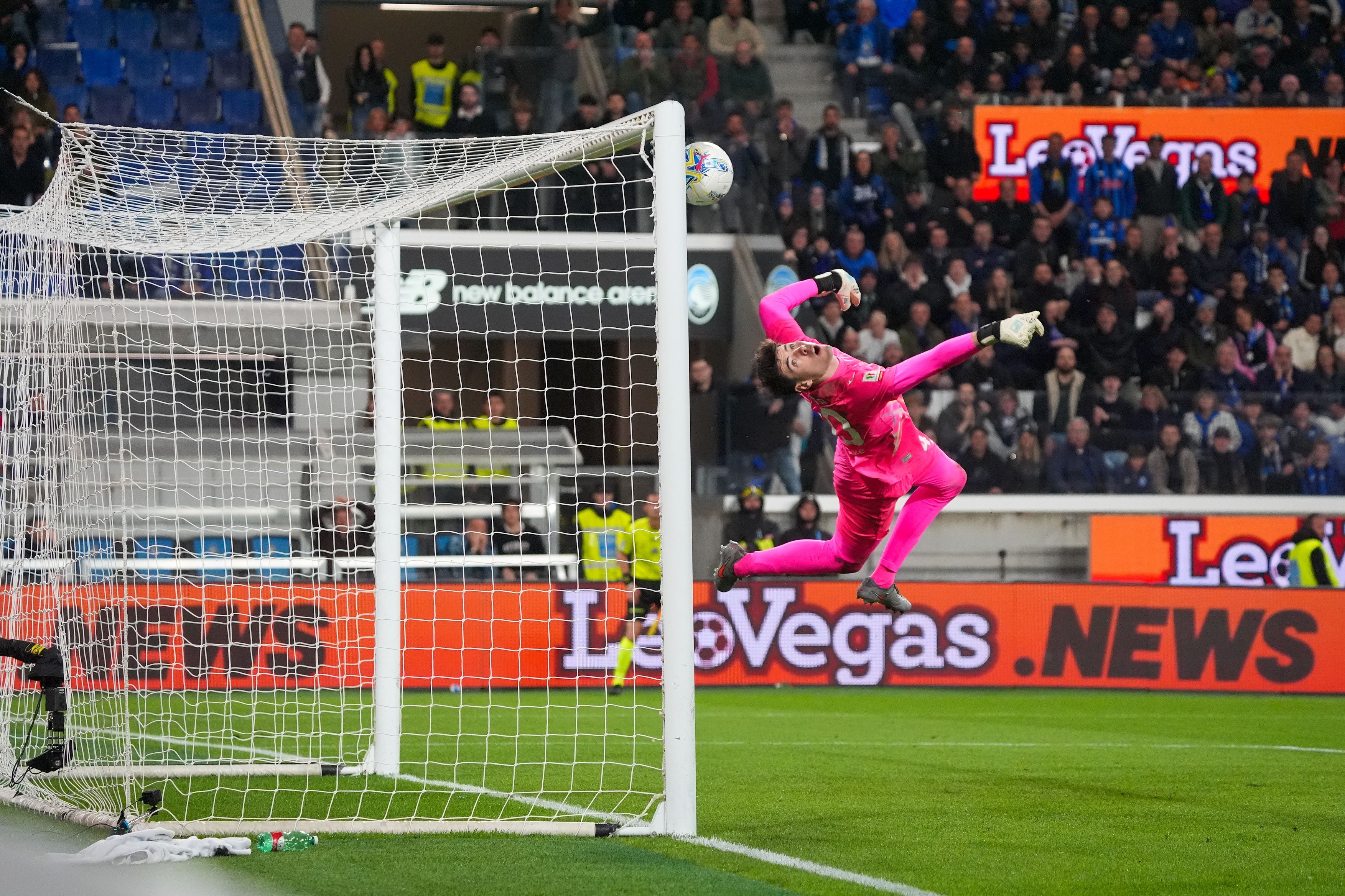 Edoardo Motta stop a kick during the Italian Cup
