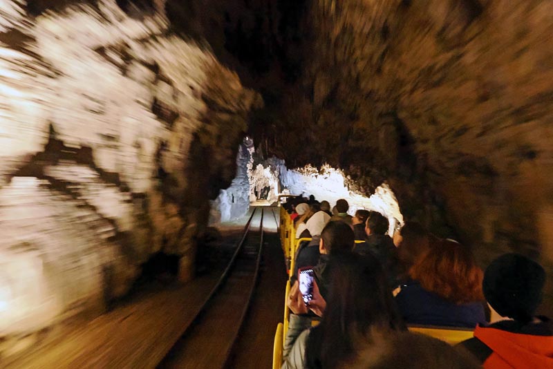 slovenija, postojnska jama (11) - Copy.jpg