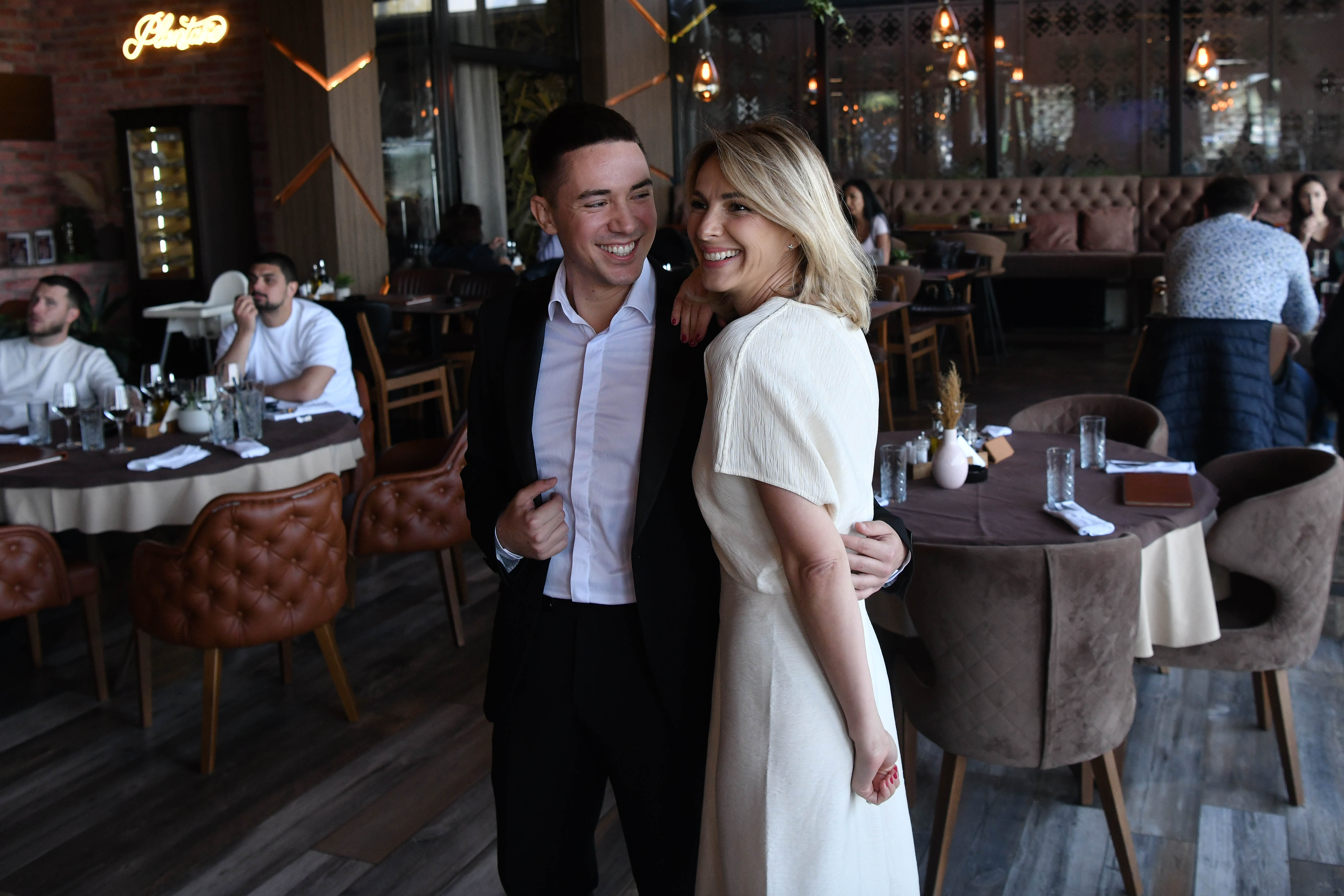 23.04.2026. Beograd, restoran Wagner, Marina Tadić i Ivan Simić organizuju promociju duetske pesme u restoranu Wagner