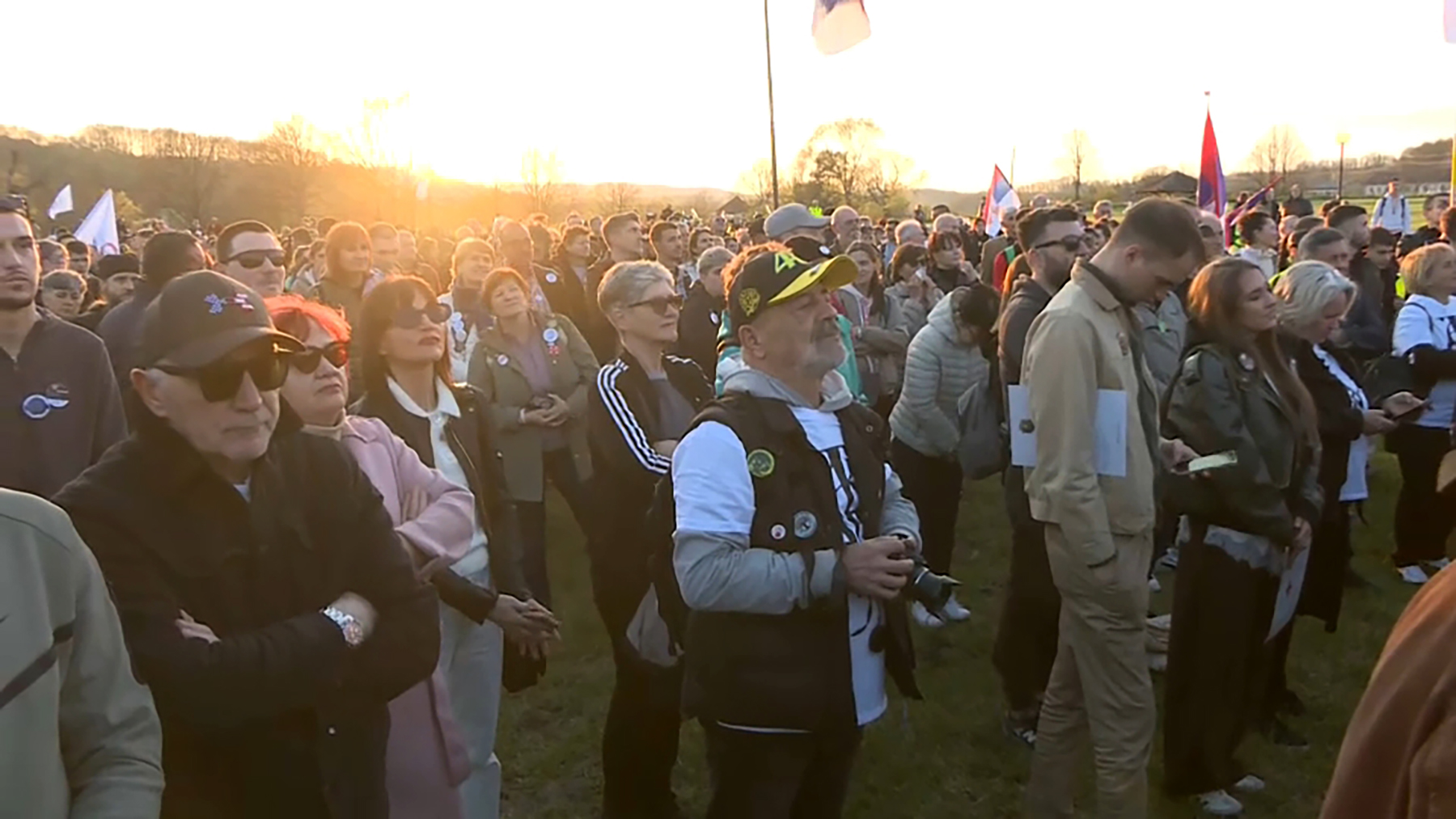 Takovo skup Grm od korena, Srbija od Takova (2).jpg