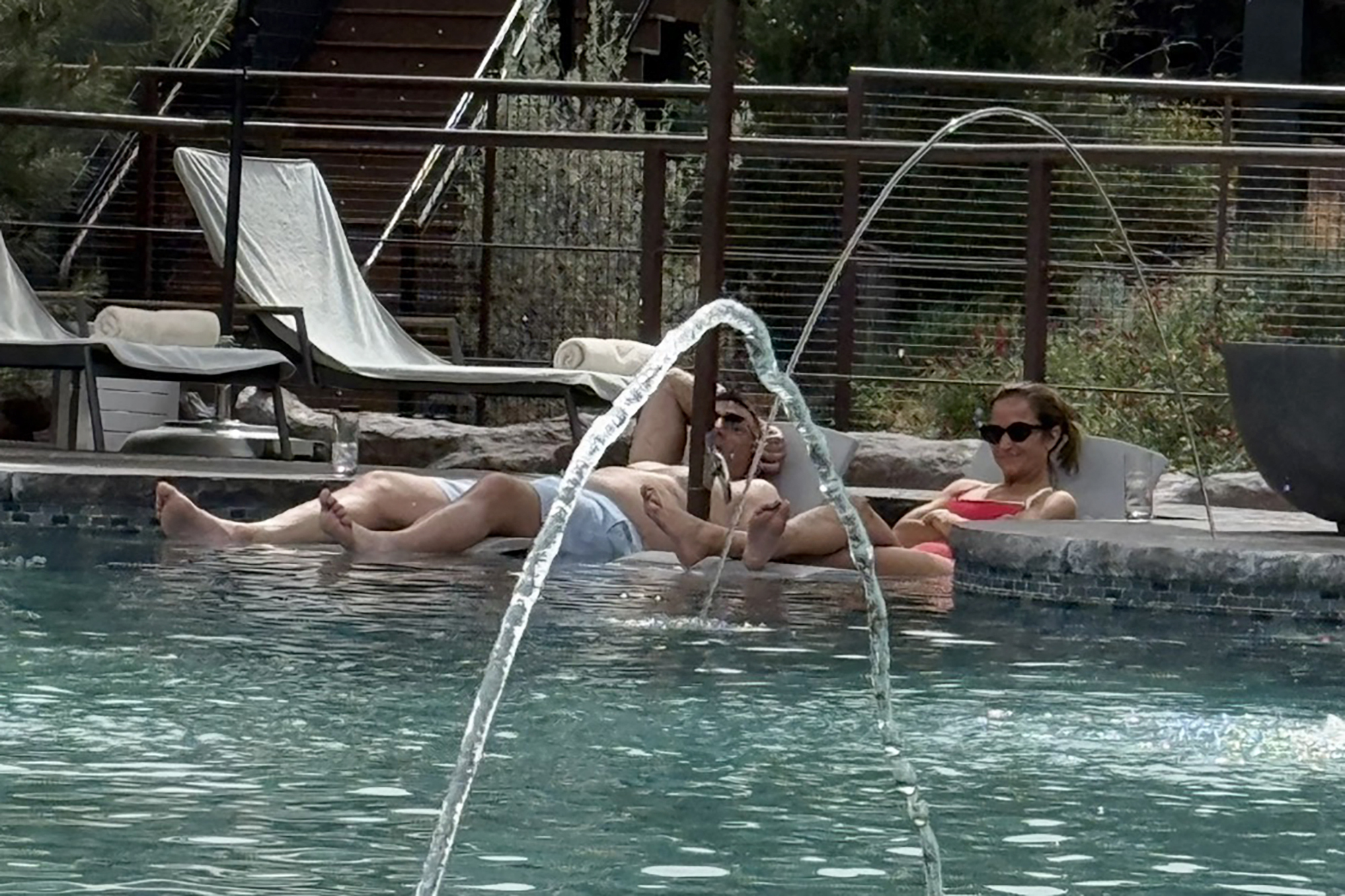 EXCLUSIVE: * PREMIUM RATES * ** NO DAILY MAIL **