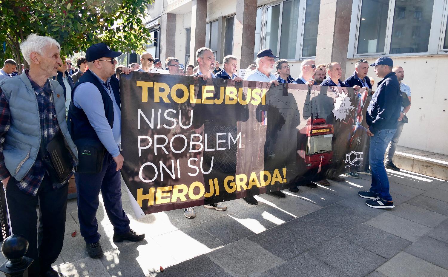 Mesto:Beograd Datum:27.04.2026 Događaj: DRUŠTVO - konferencija za novinare radnika GSP Beograd i sindikata Centar, Sloga GSP, Sindikata zaposlenih u javnom prevozu, Udruženje građana Vratimo trolu 28 i Udruženje korisnika javnog prevoza