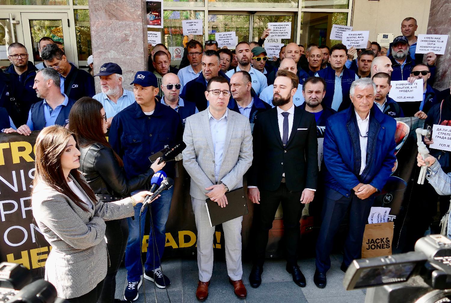 Mesto:Beograd Datum:27.04.2026 Događaj: DRUŠTVO - konferencija za novinare radnika GSP Beograd i sindikata Centar, Sloga GSP, Sindikata zaposlenih u javnom prevozu, Udruženje građana Vratimo trolu 28 i Udruženje korisnika javnog prevoza