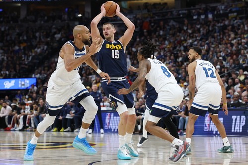DENVER, COLORADO - APRIL 27: Nikola Jokic #15 do.,Image: