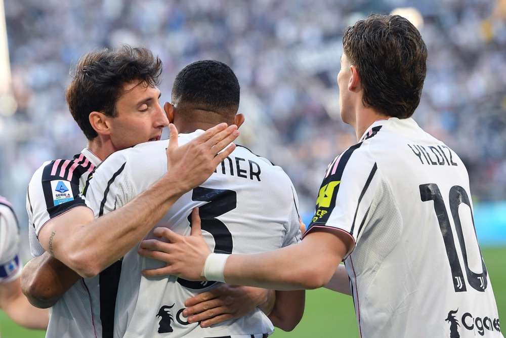 epa12872181 Juventus' Gleison Bremer