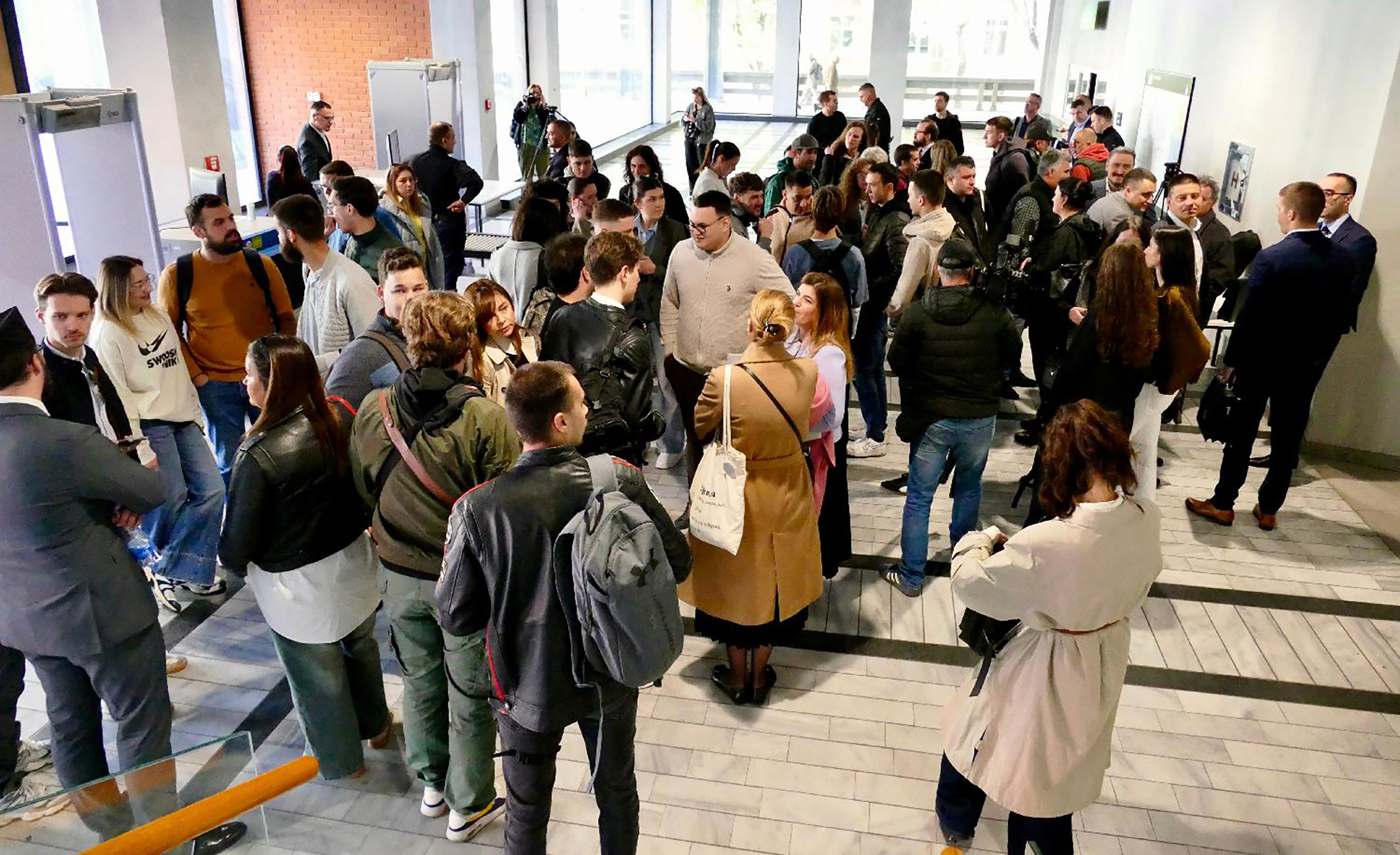 Mesto: BeogradDatum: Wed Apr 08 10:19:27 CEST 2026Dogadjaj: DRUŠTVO - skup podrške studentima koji se terete za krivično delo priprema dela protiv ustavnog uređenja i bezbednosti SrbijeFotoreporter: Ognjen StevanovićIzvor: FoNet