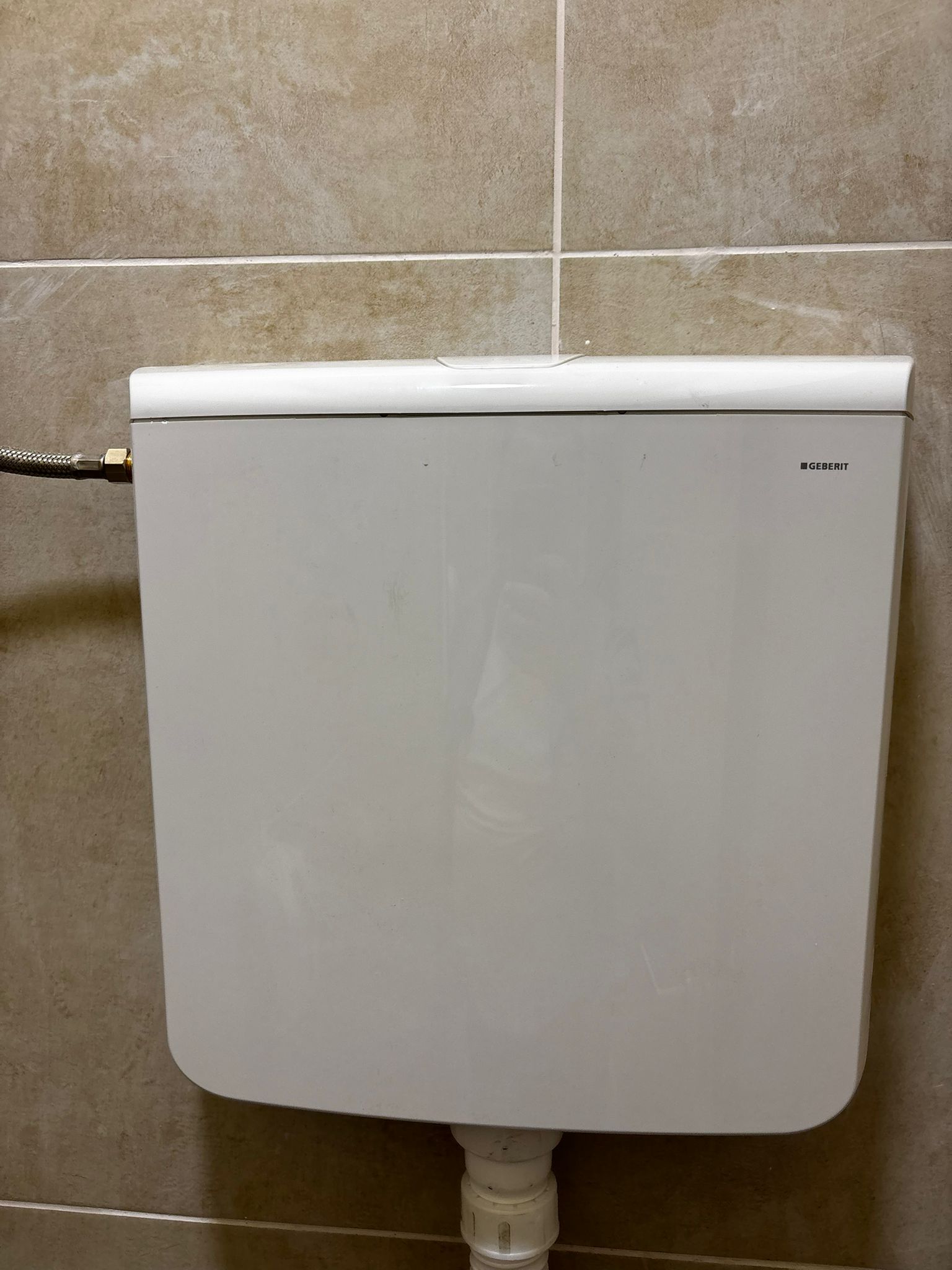 dom kulture u beškoj beška  Ovo su fotografije toaleta Doma kulture u Beškoj