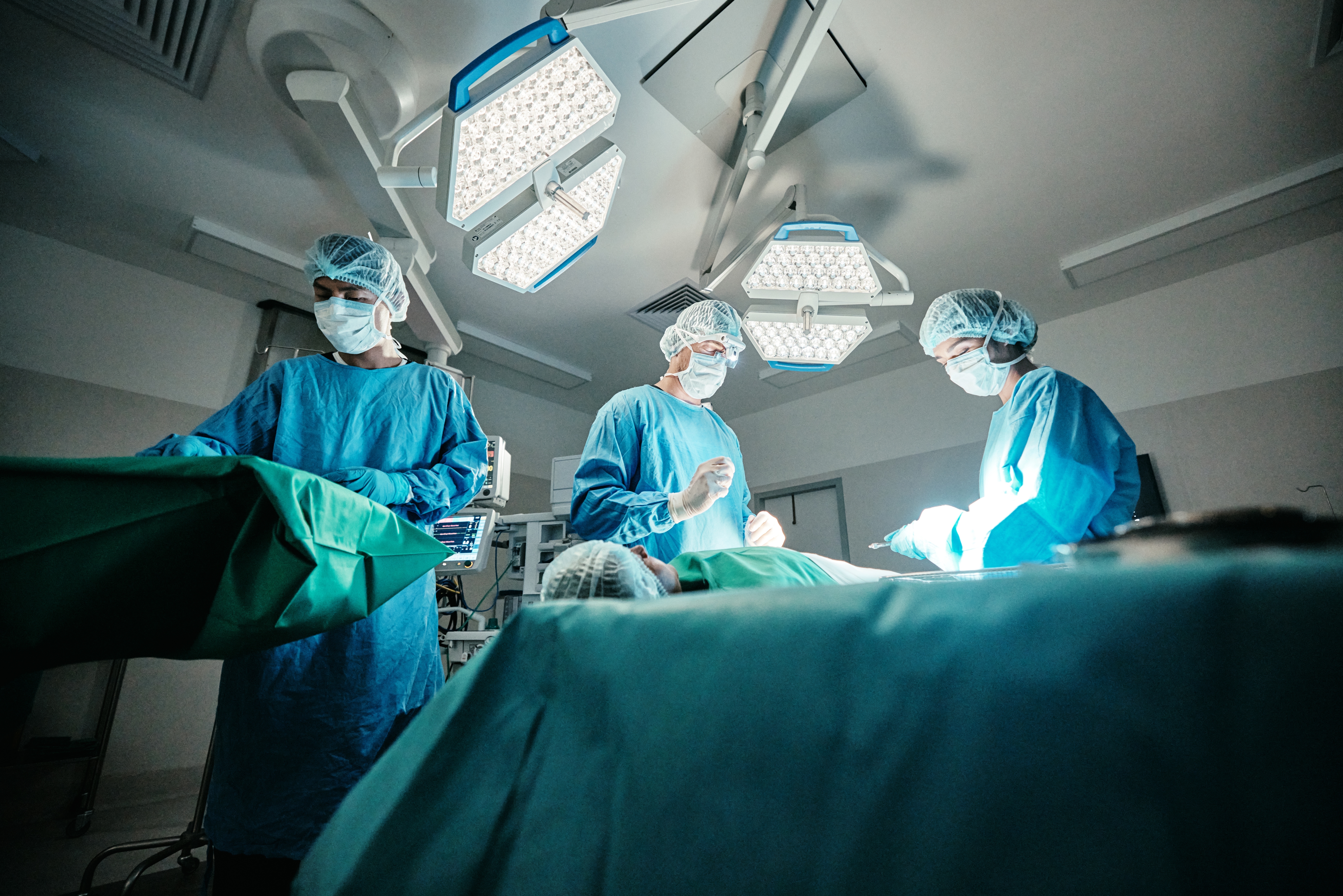 presađivanje organa, transplantacija, operacija, hirurgija shutterstock_2442075875.jpg