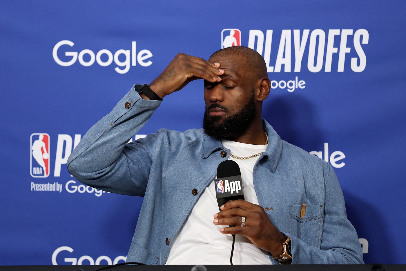 LOS ANGELES, CALIFORNIA - MAY 11: LeBron James #23 of