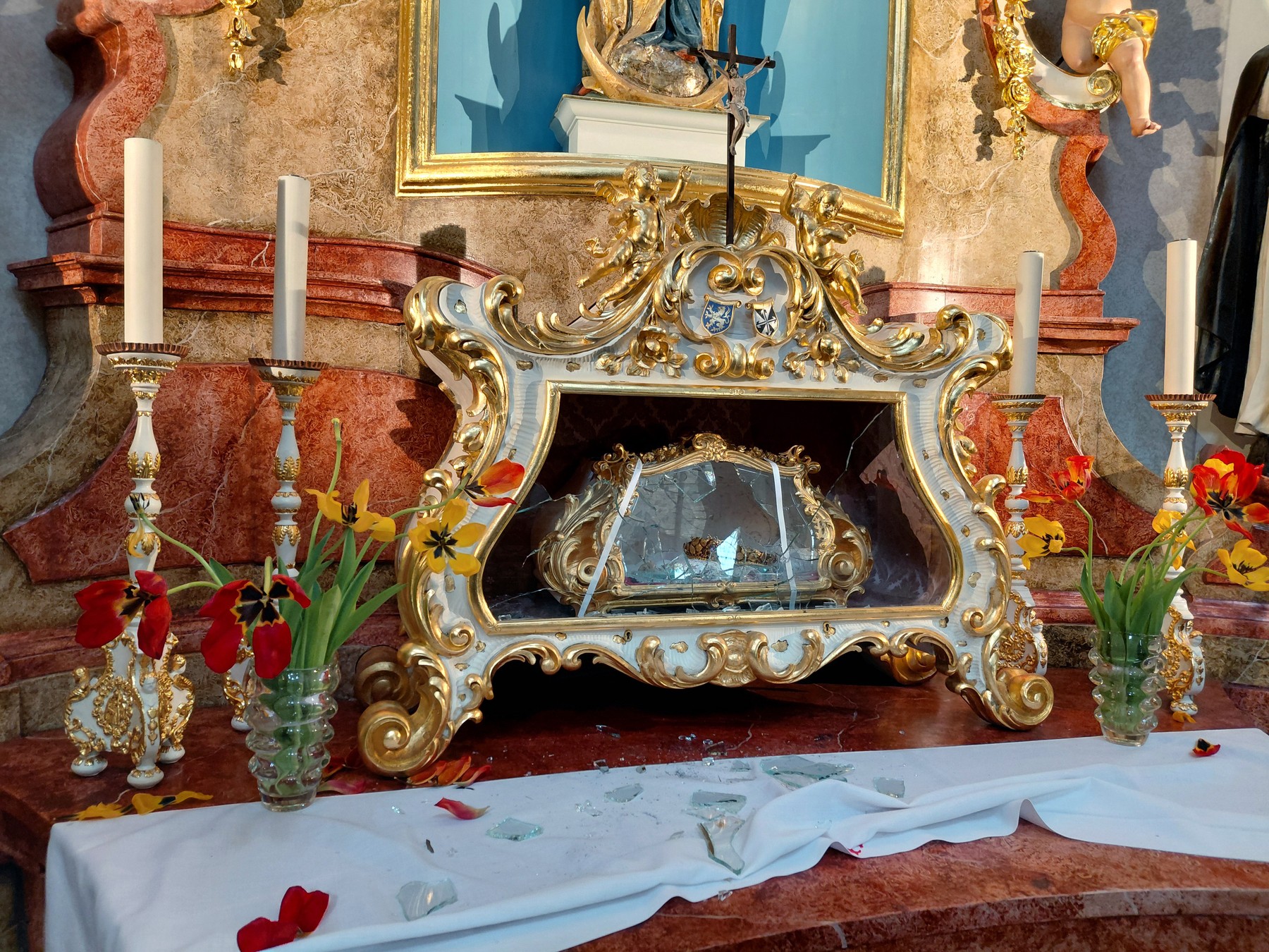 Sveta Zdislava, lobanja, krađa, Češka profimedia-1098499465.jpg