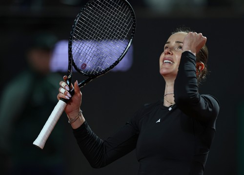 ROME, May 15, 2026  -- Elina Svitolina of Ukraine celebrates after winni